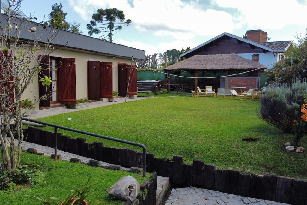 Campos do Jordão, Alto do Capivari perto do centro