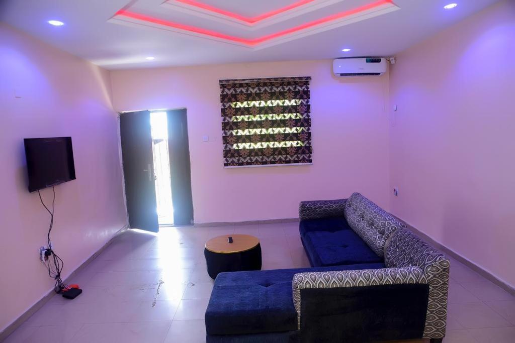 Mena's Home & Apartment view 4