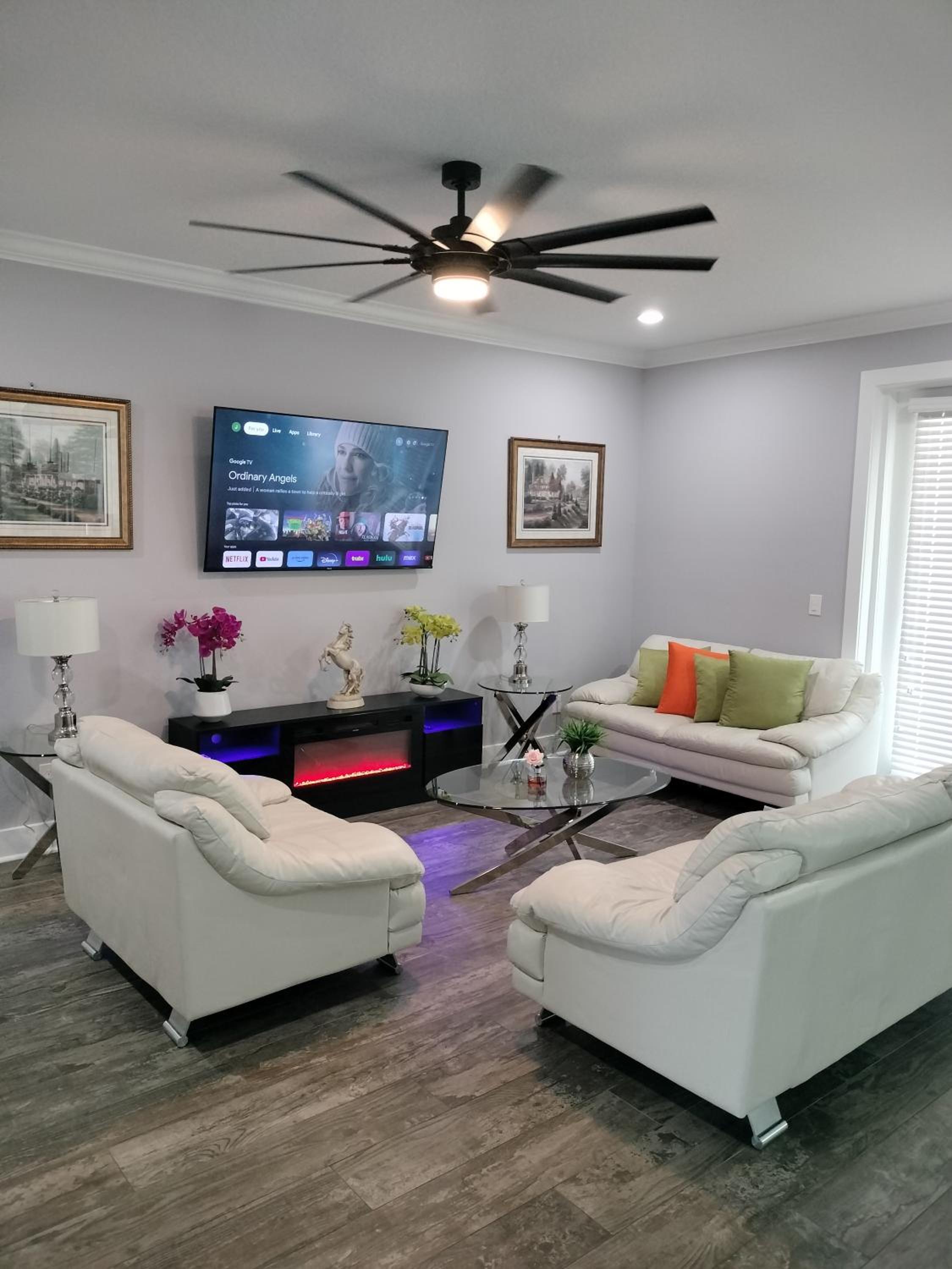 Villa White Rock in Tampa view 3