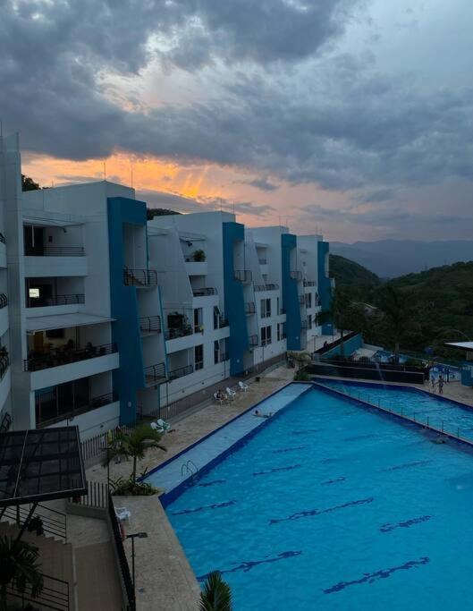 Apartamento el Paraíso T3-302