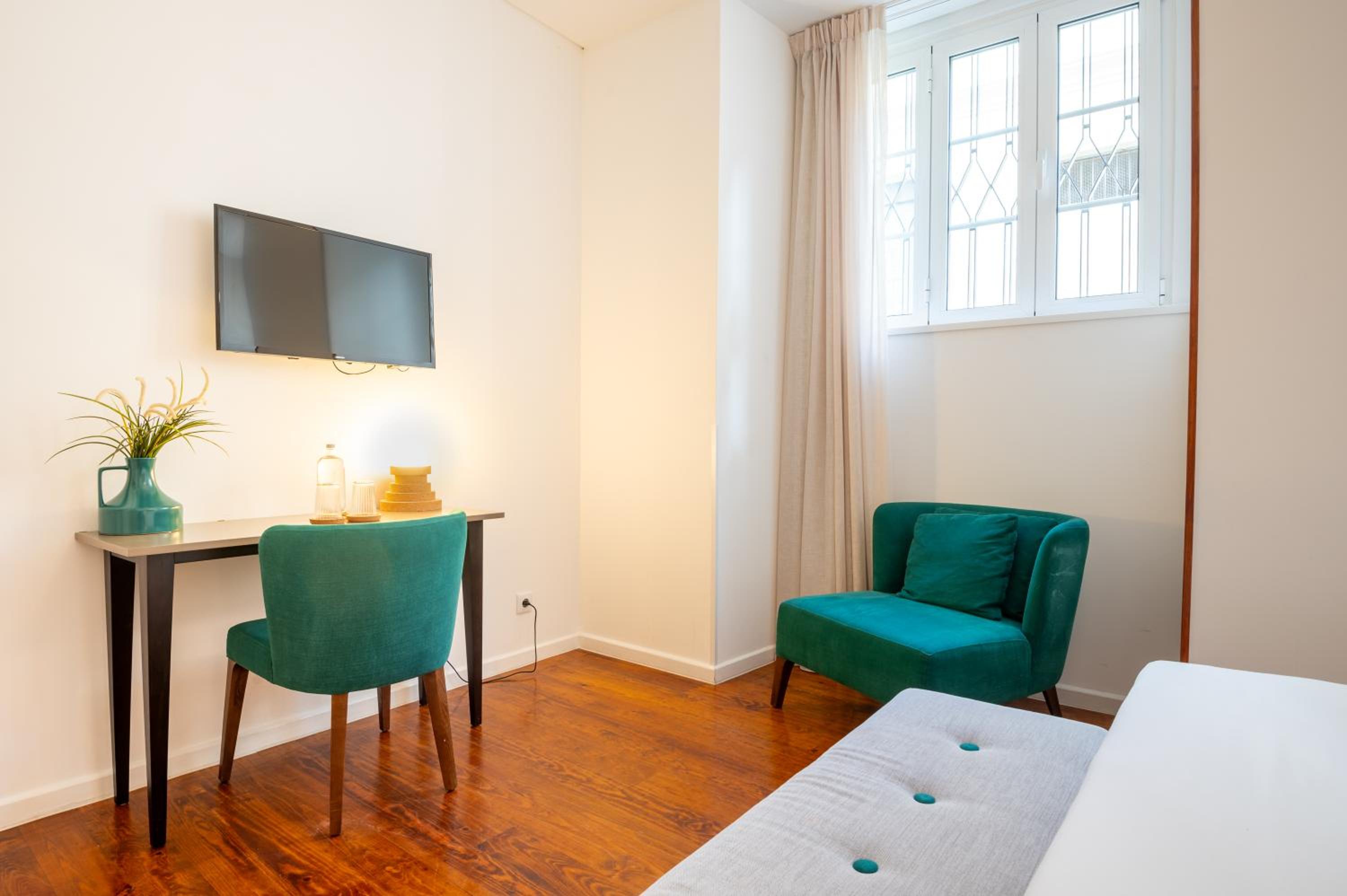 Bica FLH Suites
