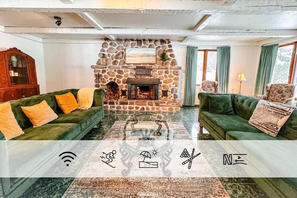 Chalet de l'Auberge: Lac avec Plage, SPA & Billard