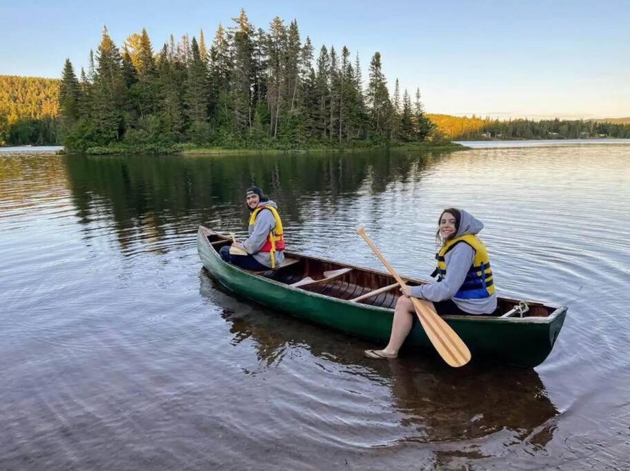 Chalet de l'Auberge: Lac avec Plage, SPA & Billard