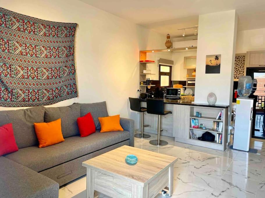 Turtles beach resort seaside cozy one bedroom flat, the Turtle Cove view 3