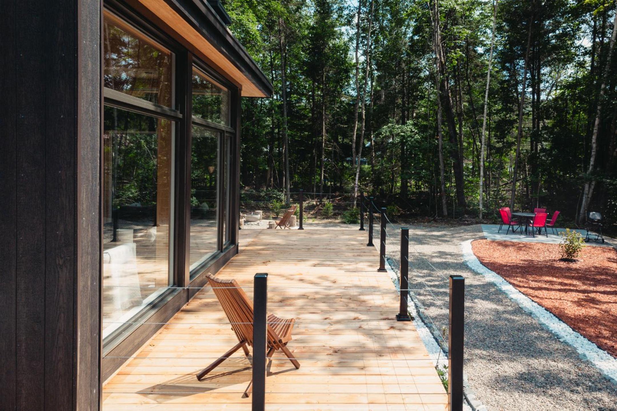 Tremblant Forest Spa Lac Plage Quai Privé