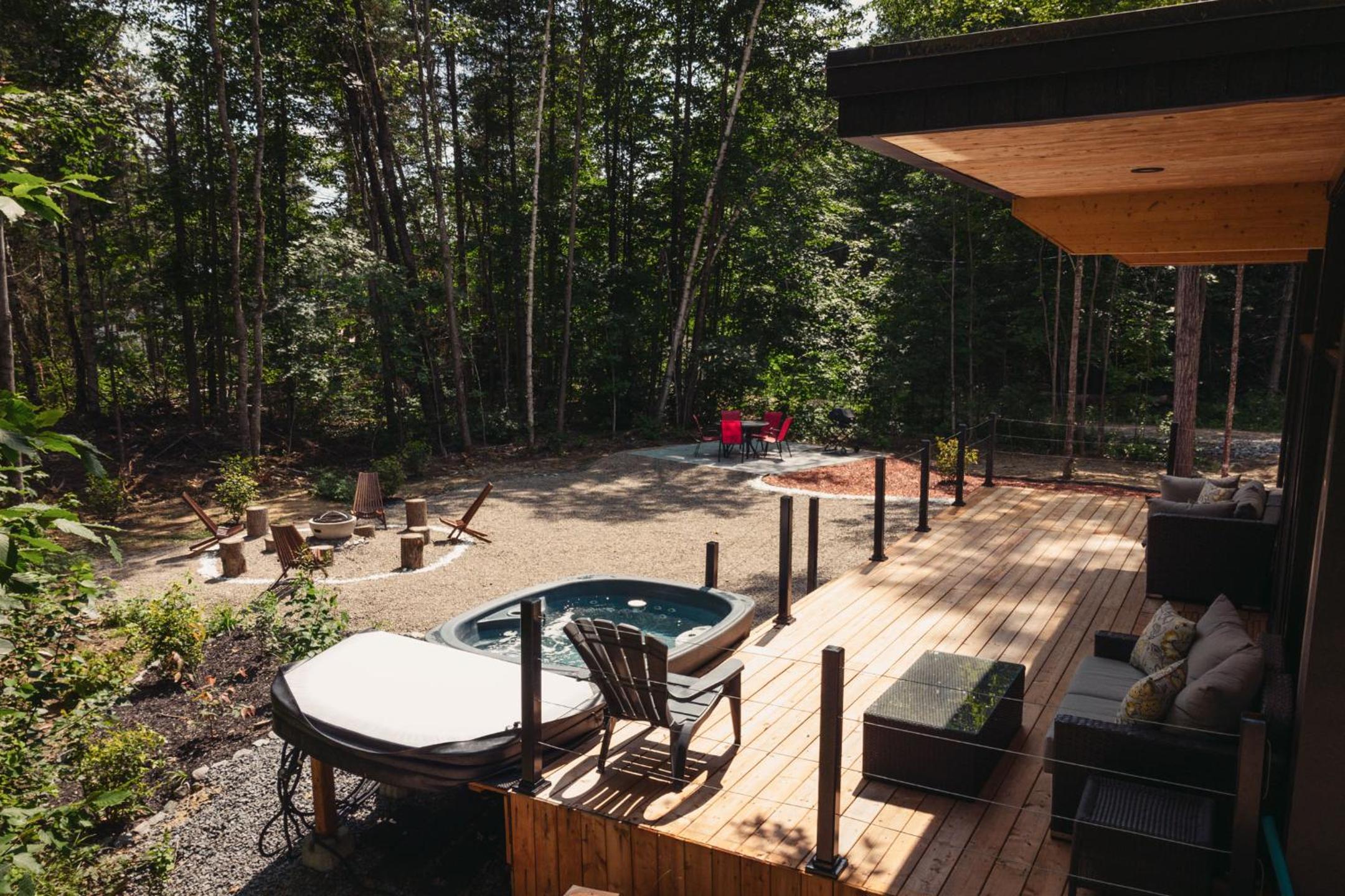 Tremblant Forest Spa Lac Plage Quai Privé
