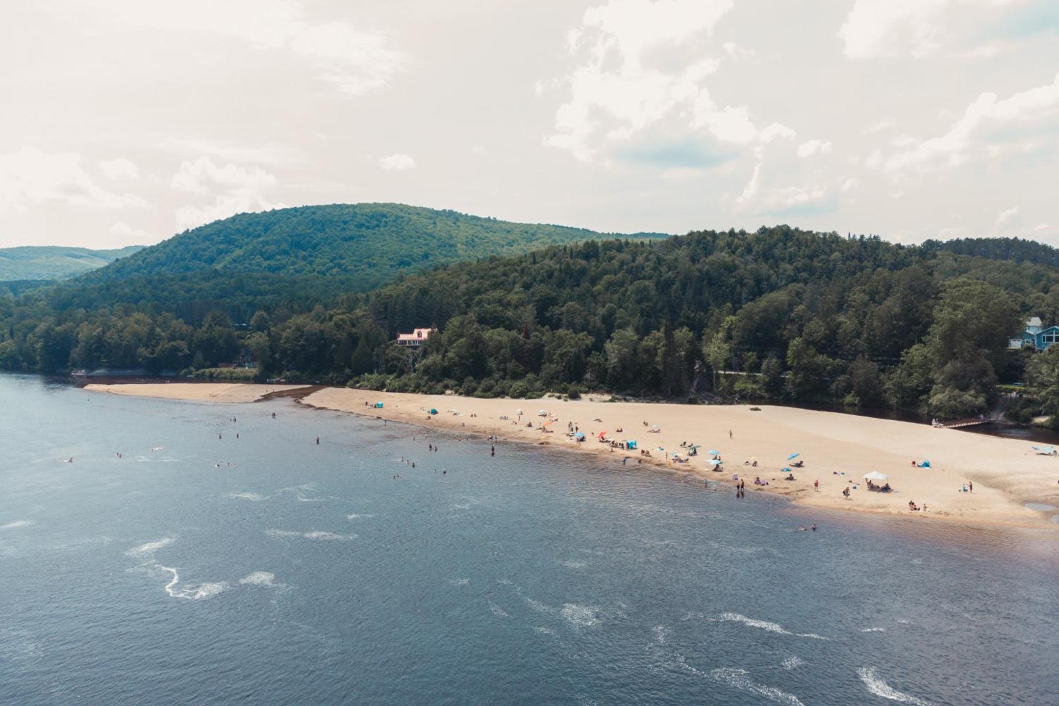 Tremblant Forest Spa Lac Plage Quai Privé
