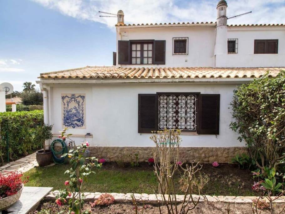 Algarve Sun House by Stay ici Algarve Holiday Rental view 4