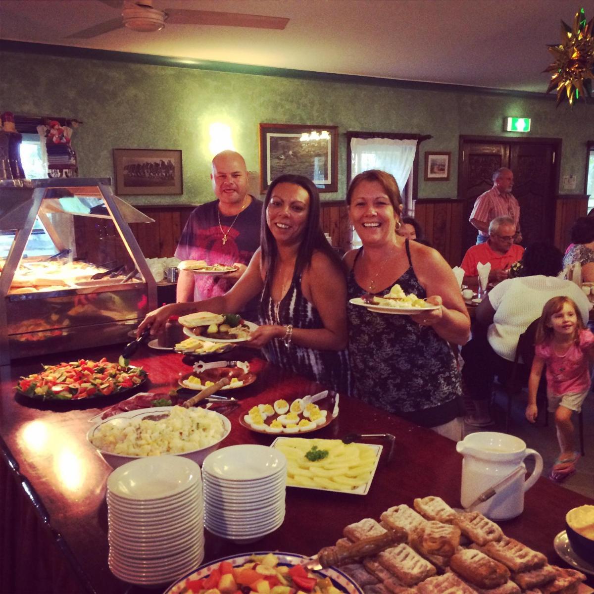 breakfast buffet