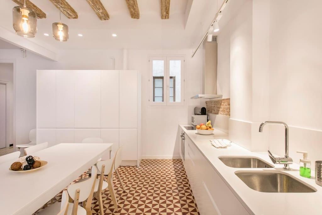 Canela Homes BARCELONA ESSENCE