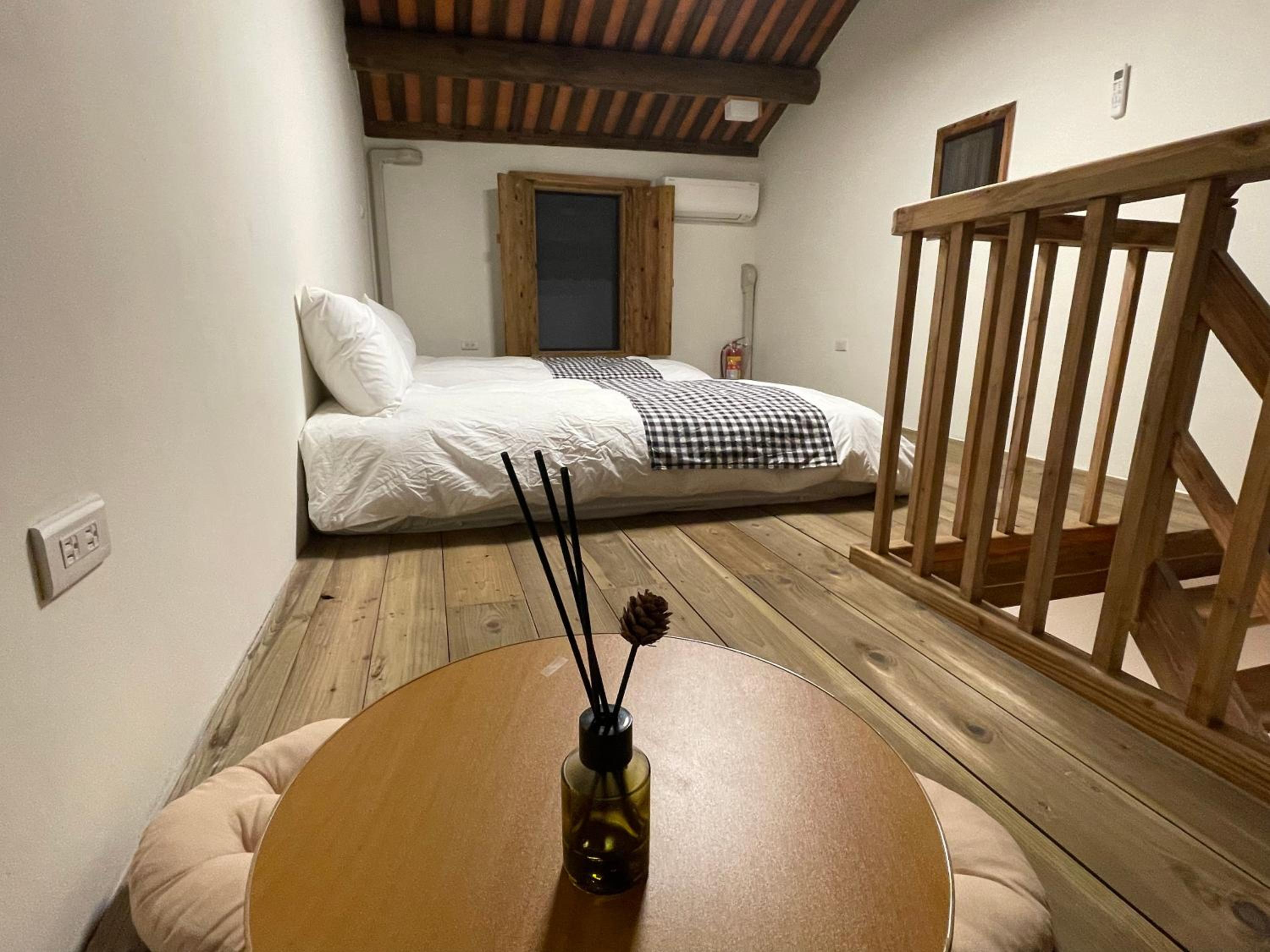 Sunshine Music Traditional Guesthouse view 3