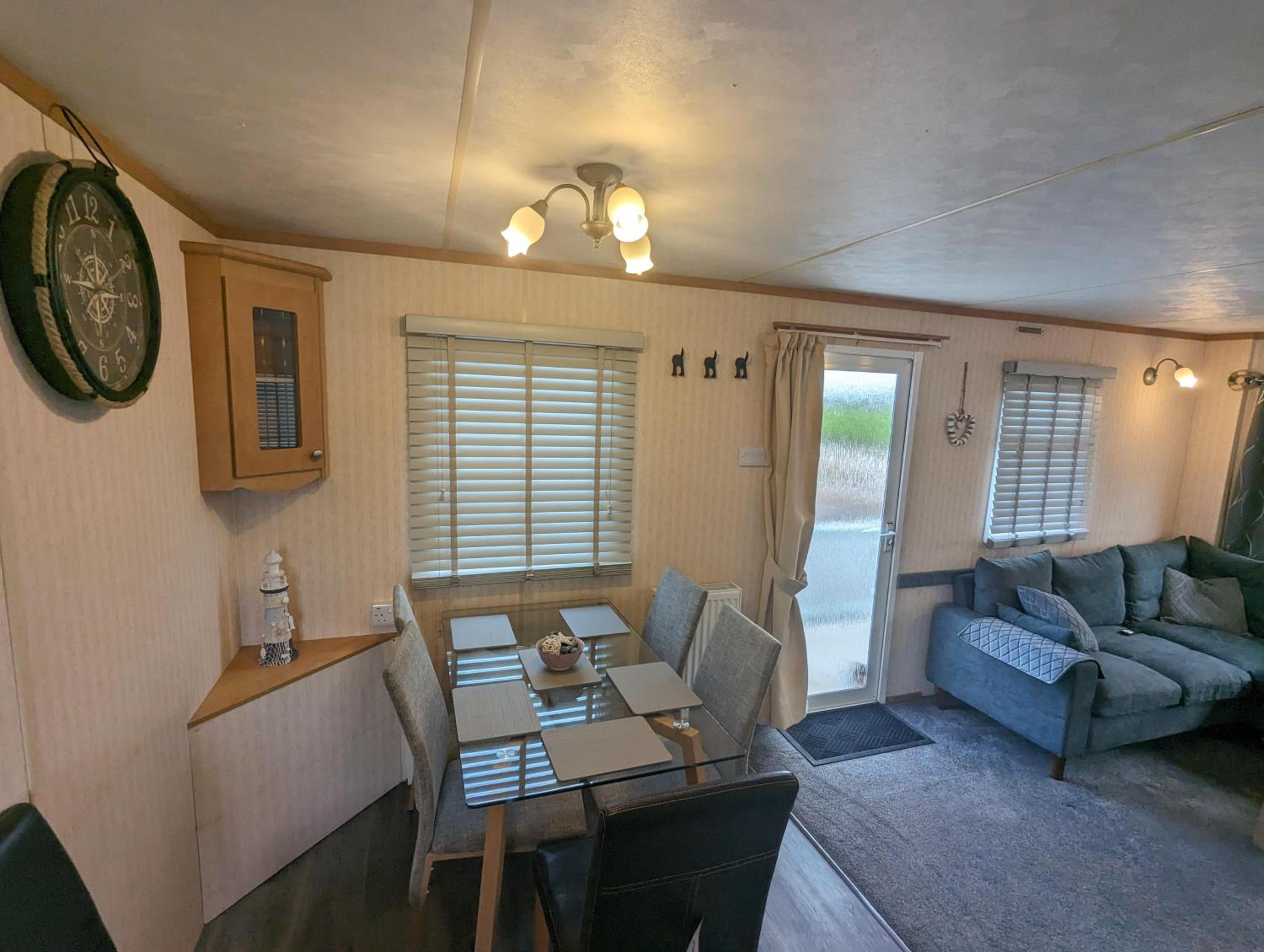 Beach House - Dog Friendly Anderby Creek view 4
