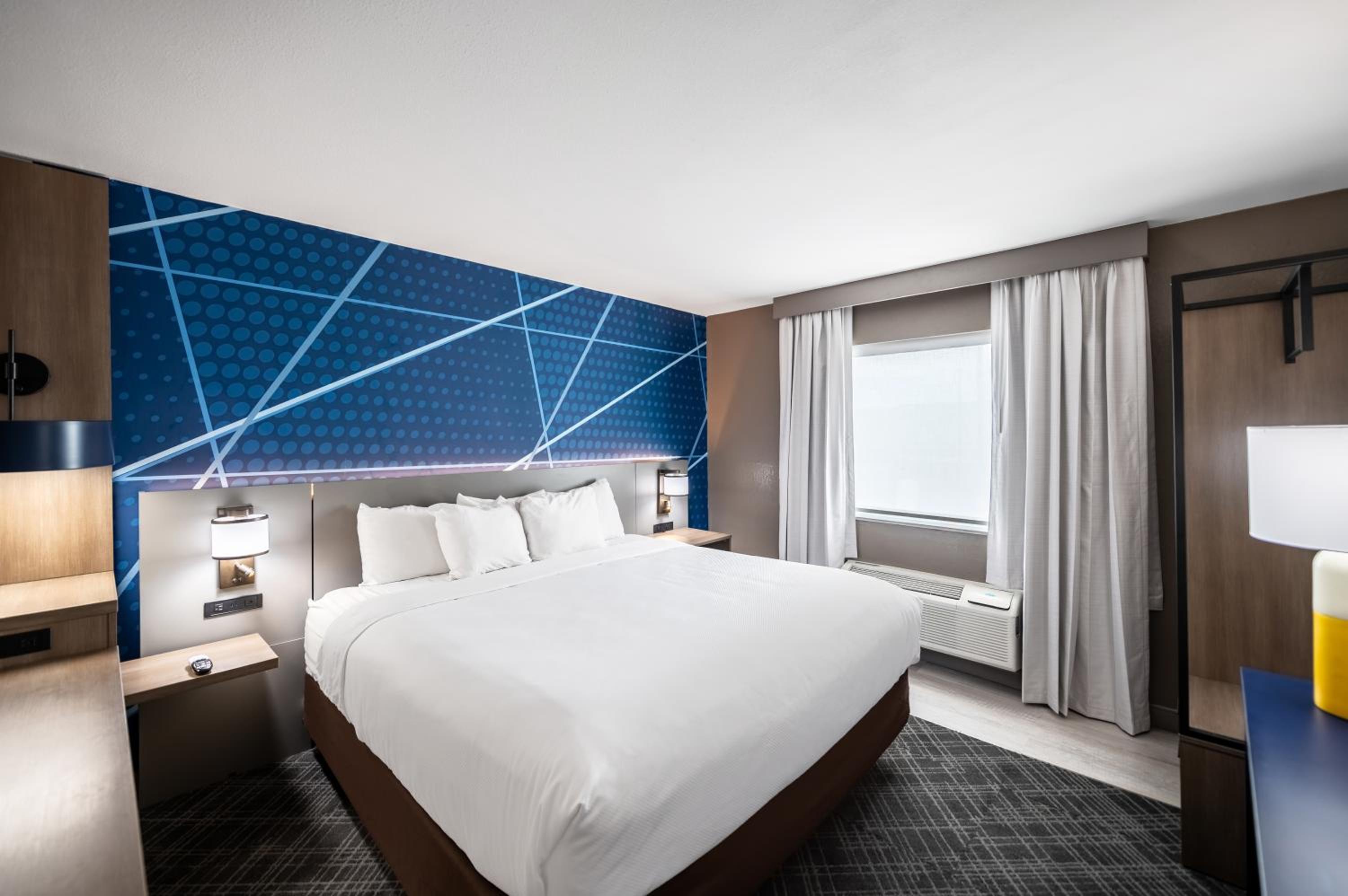 Longview Vacations - Comfort Suites Longview North - Property Image 11