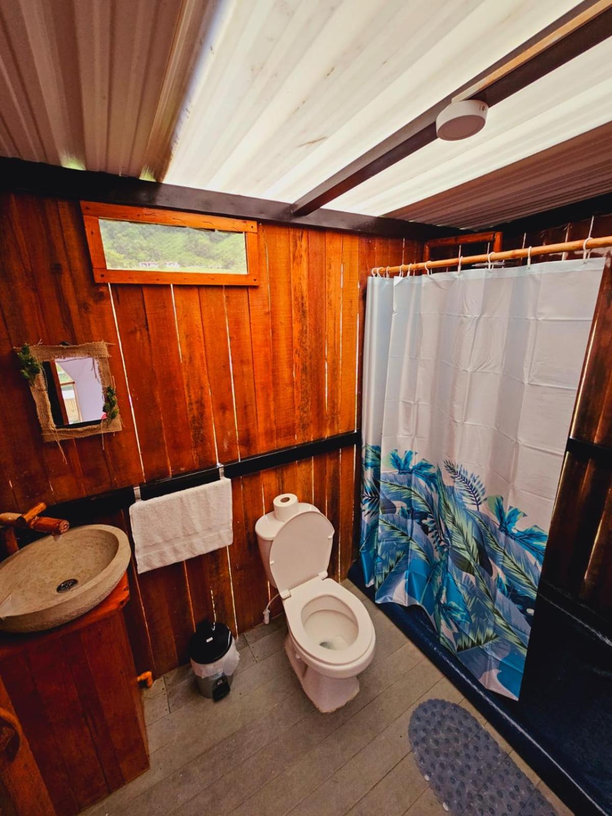 Glamping y Cabañas Alpina