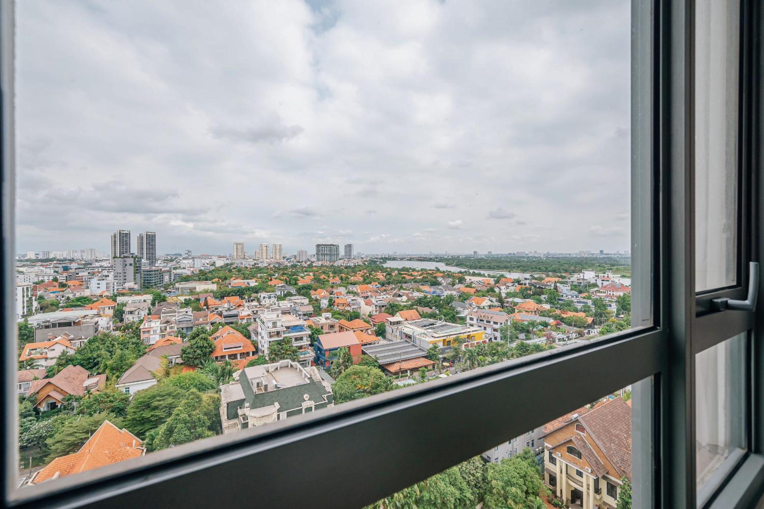 SamHomes - Luxury apartment at Masteri Thao Dien - Free Gym, Pool