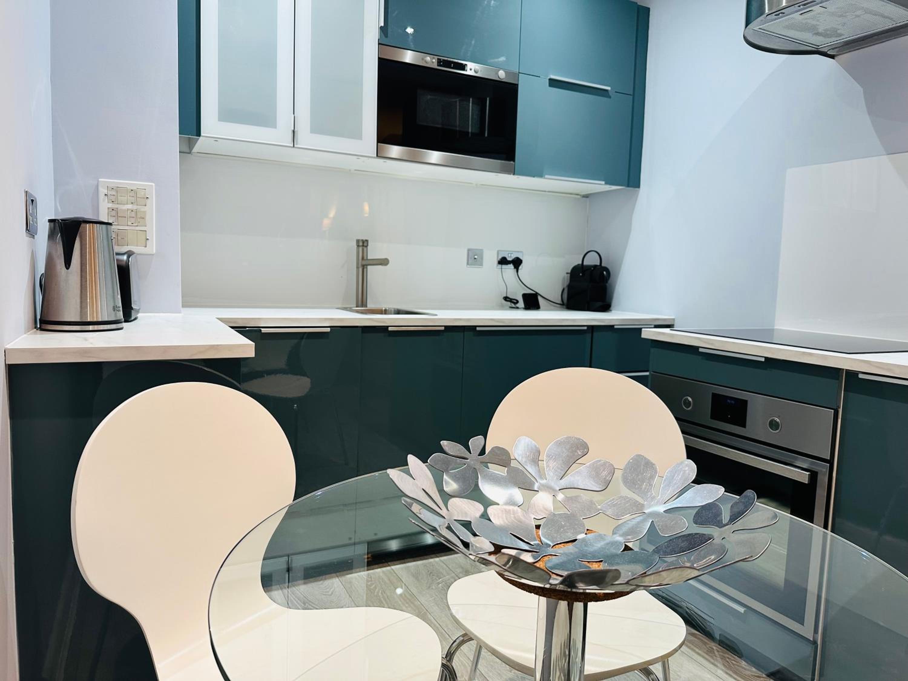 Modern Flat - Fantastic Location 10 min walking to Oxford Street!