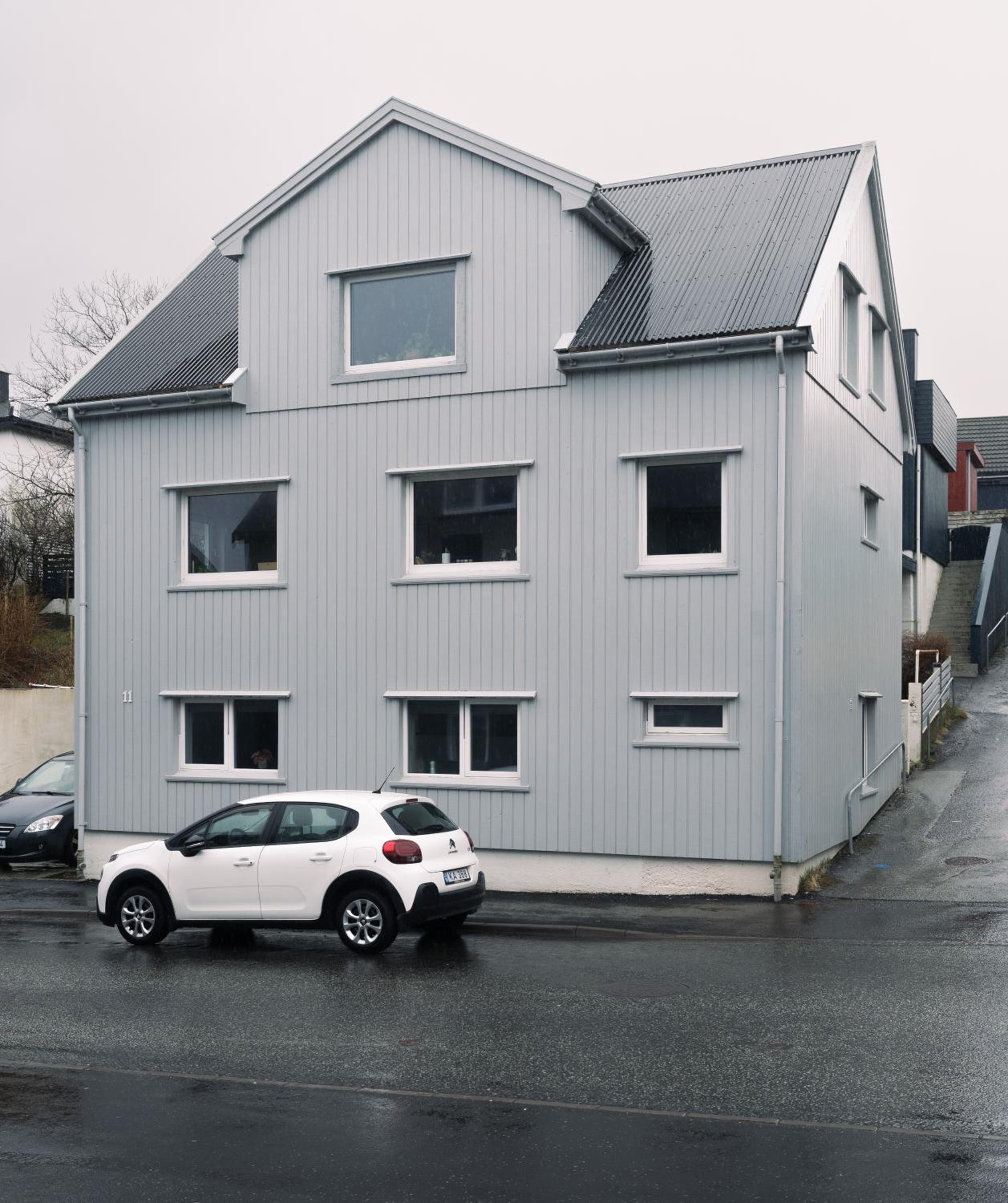 Lovely Apartment / 10 min walk from city centre view 4