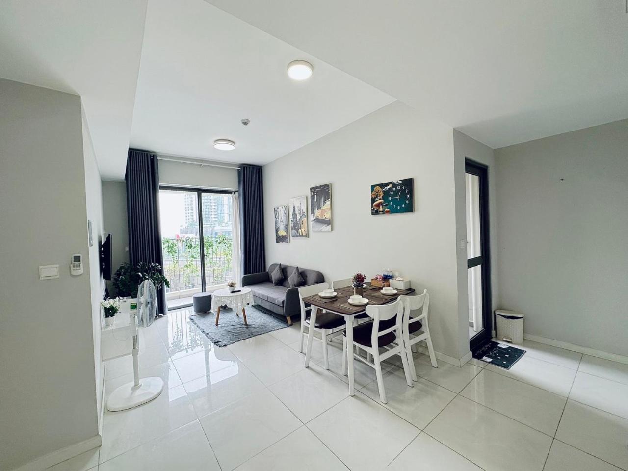 SamHomes - Luxury apartment at Masteri An Phu Free Gym, Pool