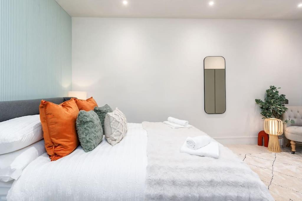 Charming Granby Flat