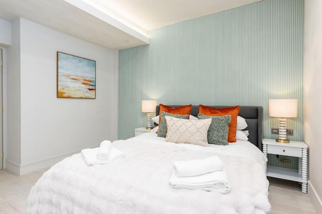 Charming Granby Flat