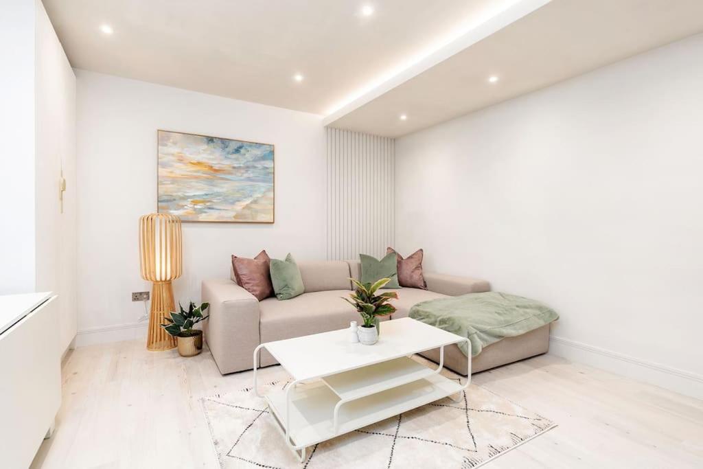 Charming Granby Flat