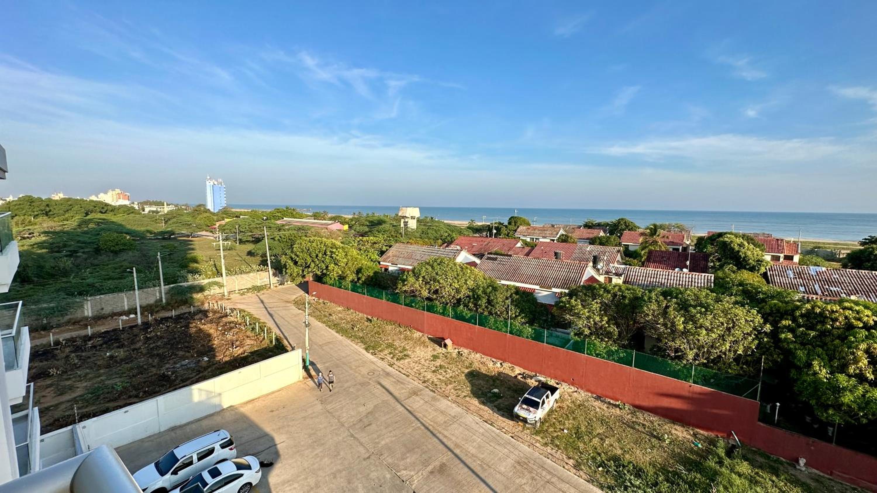 Excepcional apartamento a pasos del mar con piscina