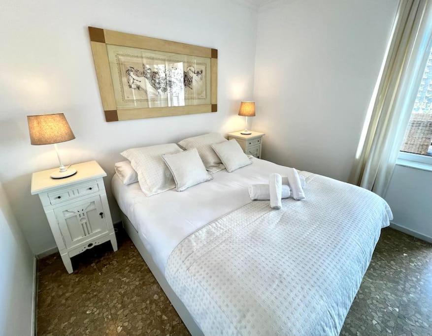 Playamar Deluxe pool & Beach Torremolinos Sinese design homes