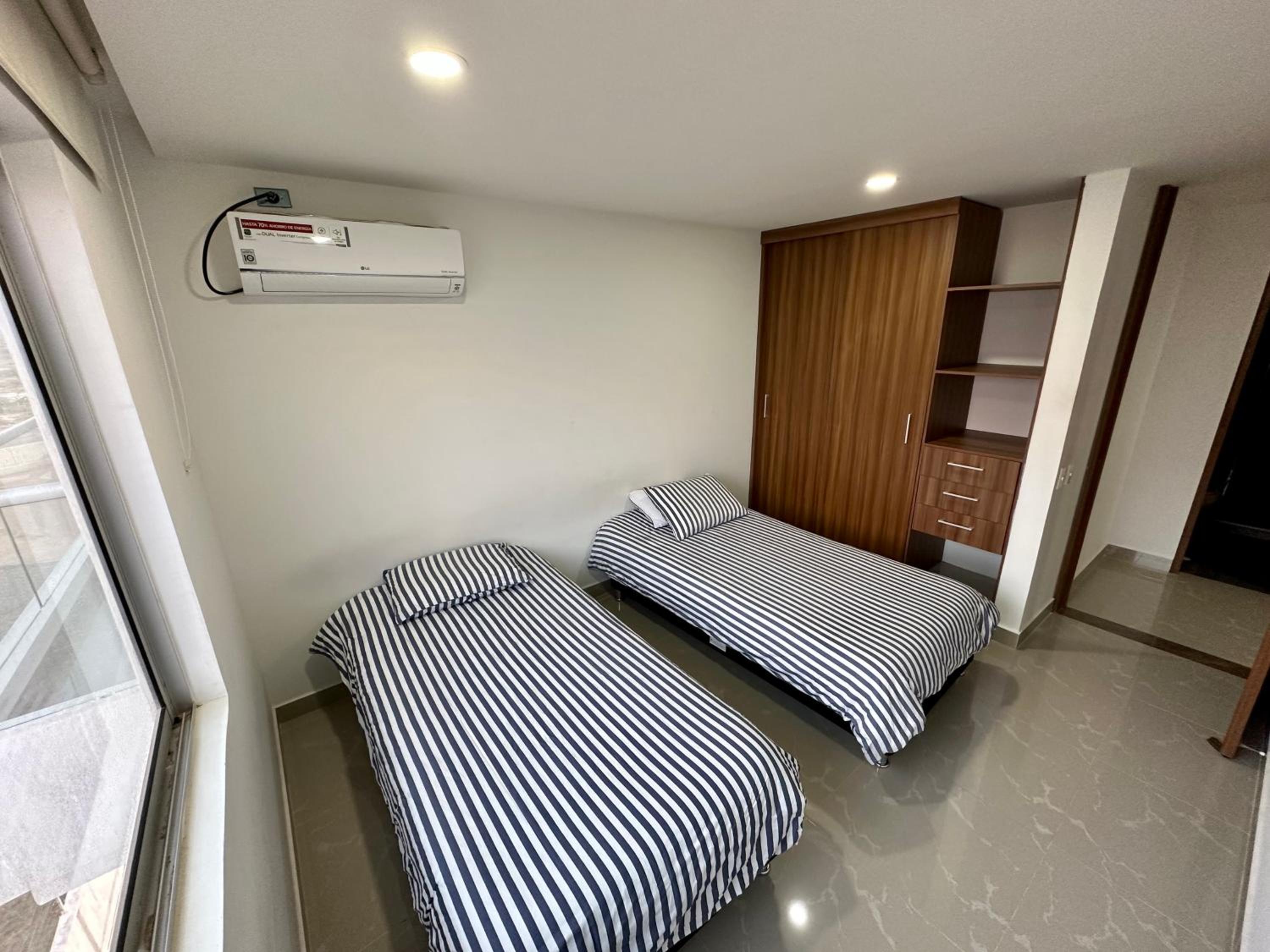 Excepcional apartamento a pasos del mar con piscina