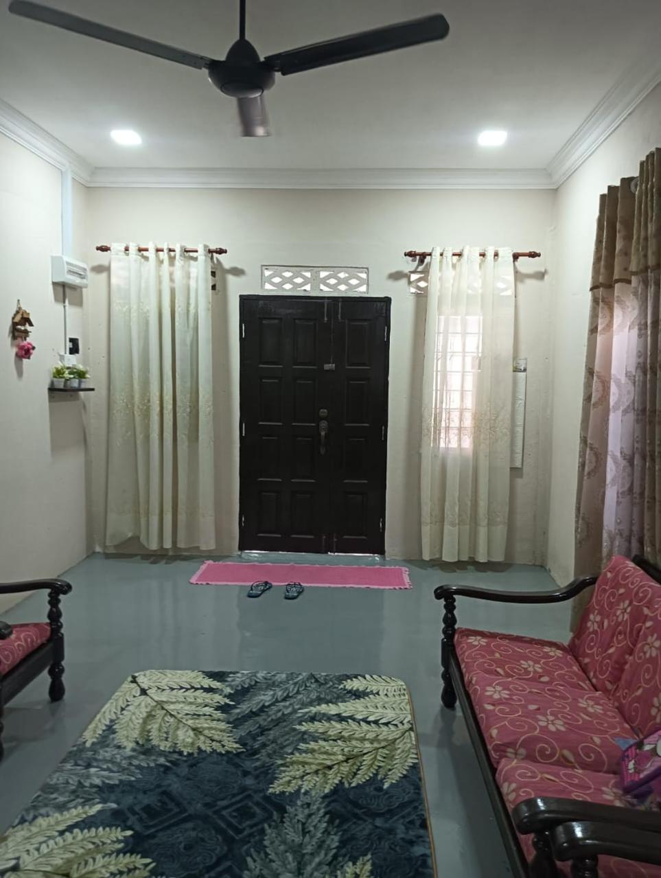 D GARDEN HOME STAY photo 5