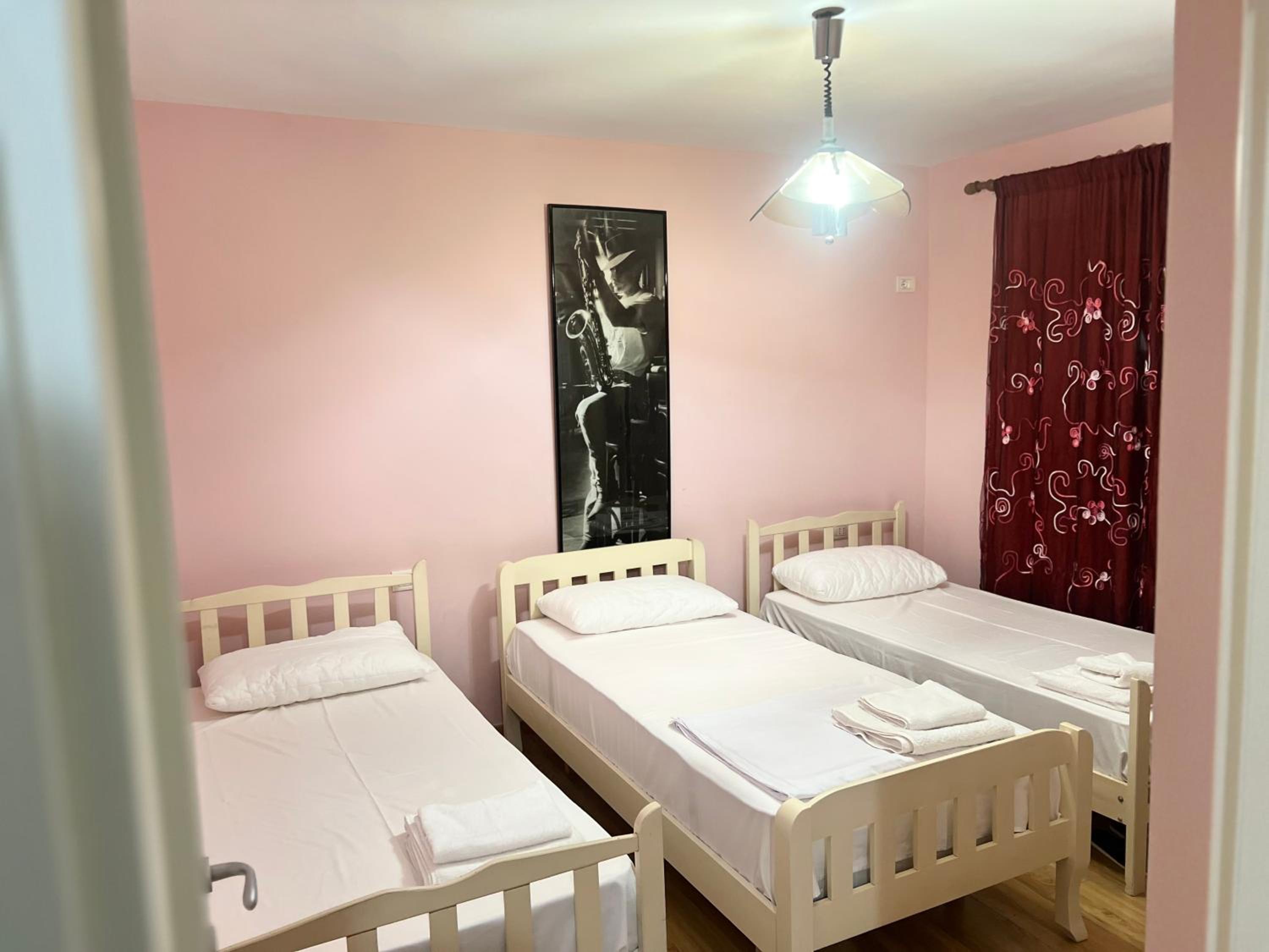 Skanderbeg Square Apartment