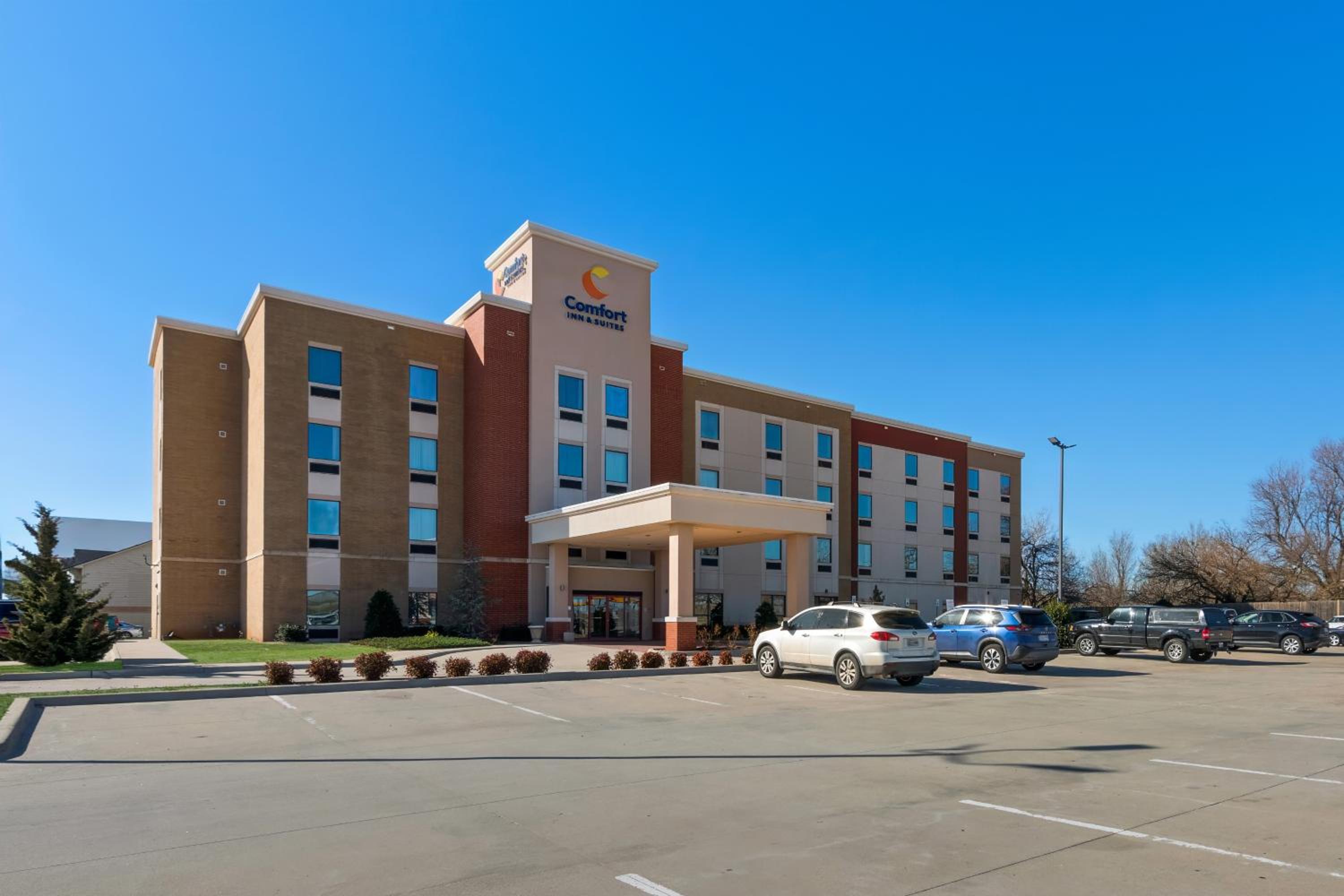 Comfort Inn & Suites Newcastle - Oklahoma City