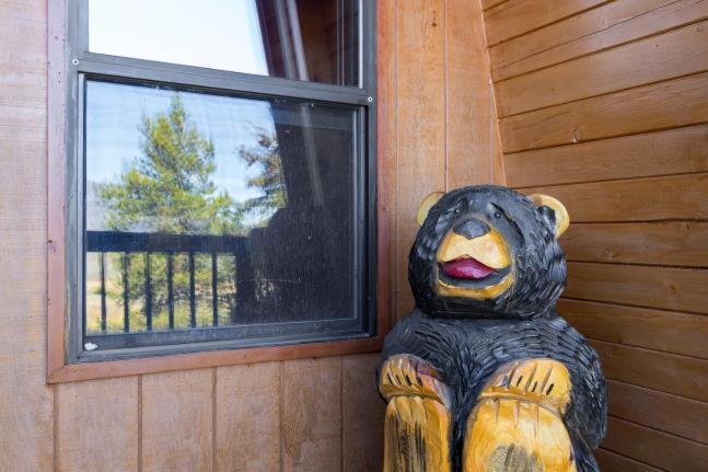 New Listing, Red Rock Lakeview - Stunning Mountain & Lake Views! Sleeps 8 view 5