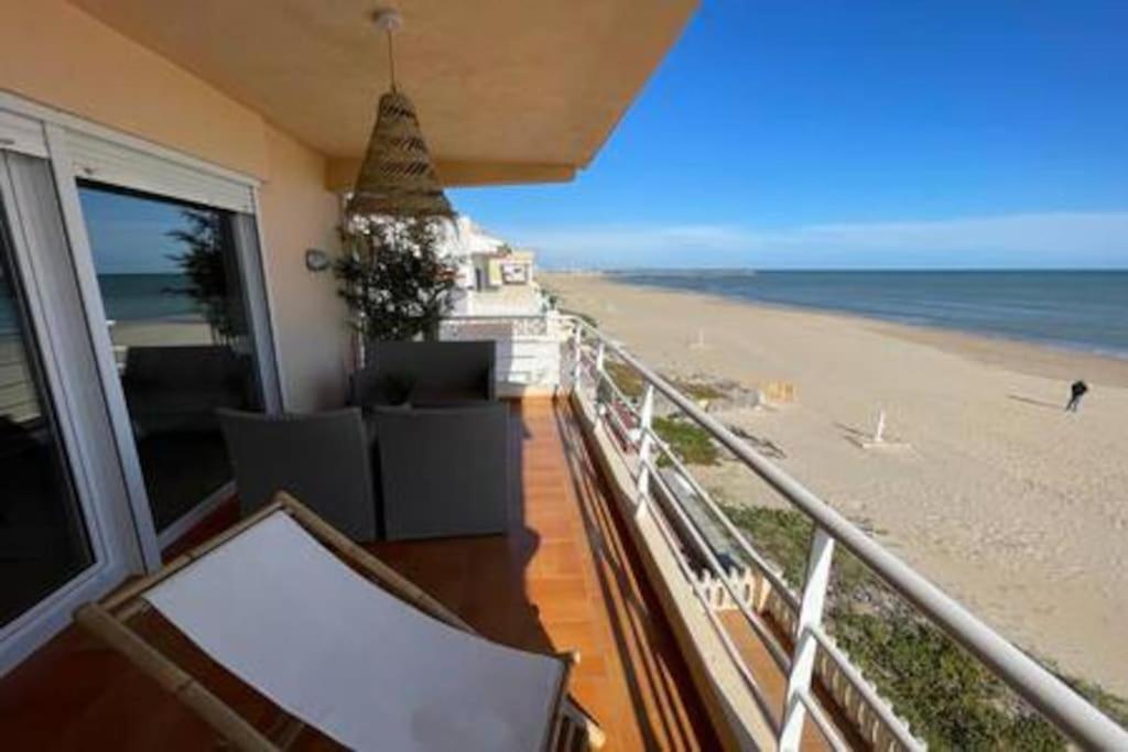 AP-4 XimoApartments A Primera Línea de Playa & Parking photo 2