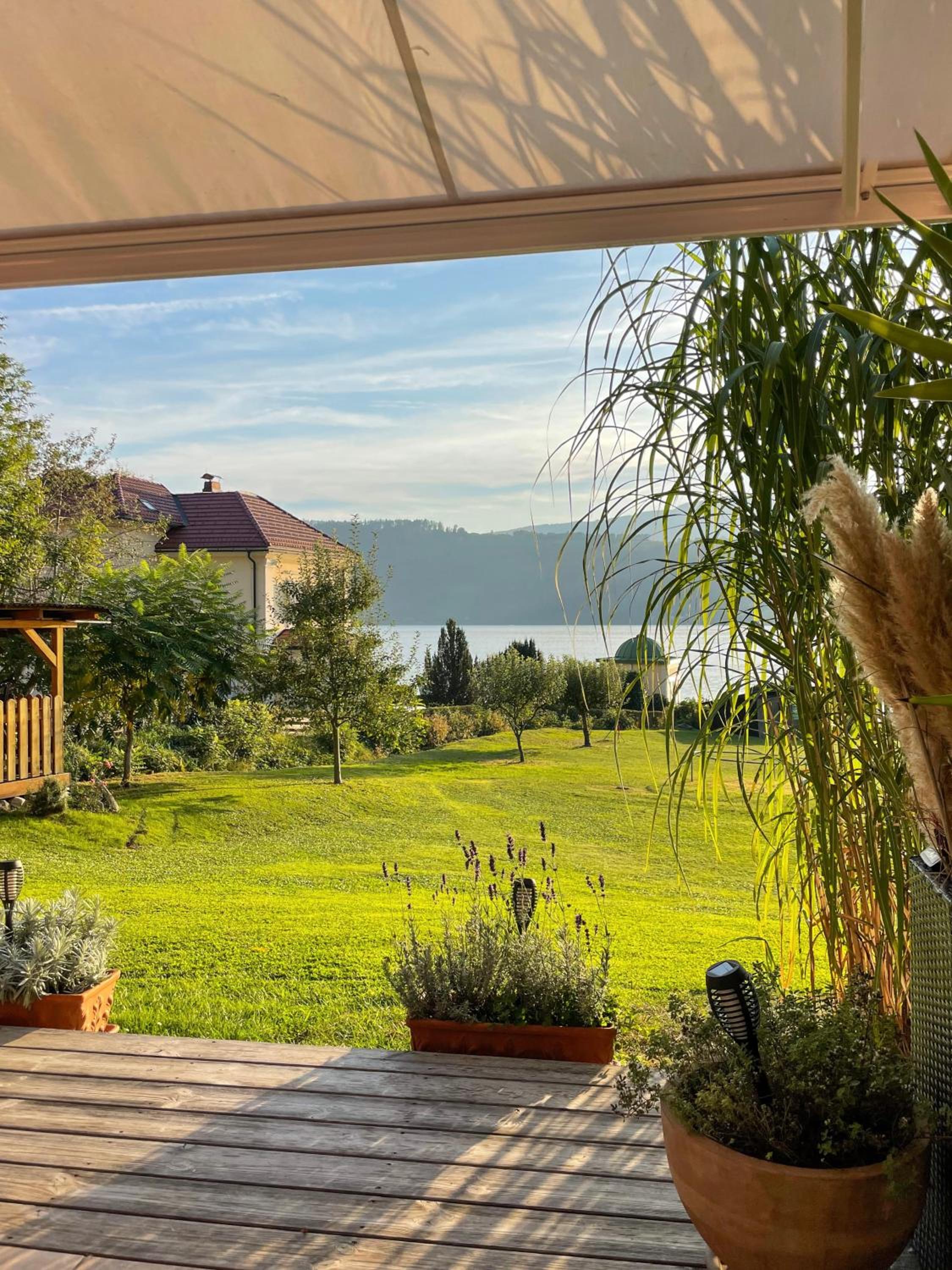 Ferienwohnungen Seerose in Dellach direkt am Millstätter See