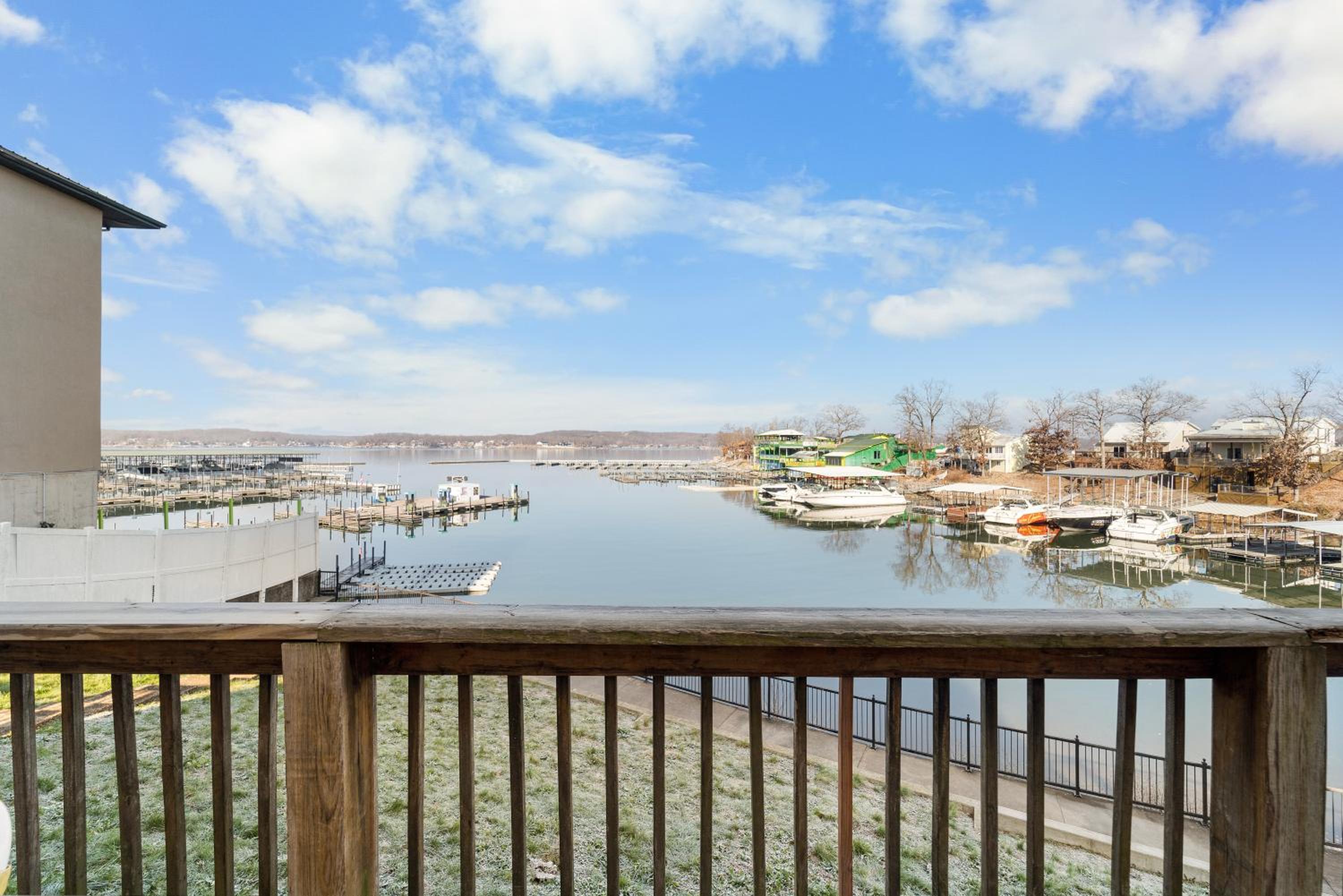 Lodge Sleep 16- Bachelor/bachelorette Parties Welcome! view 4
