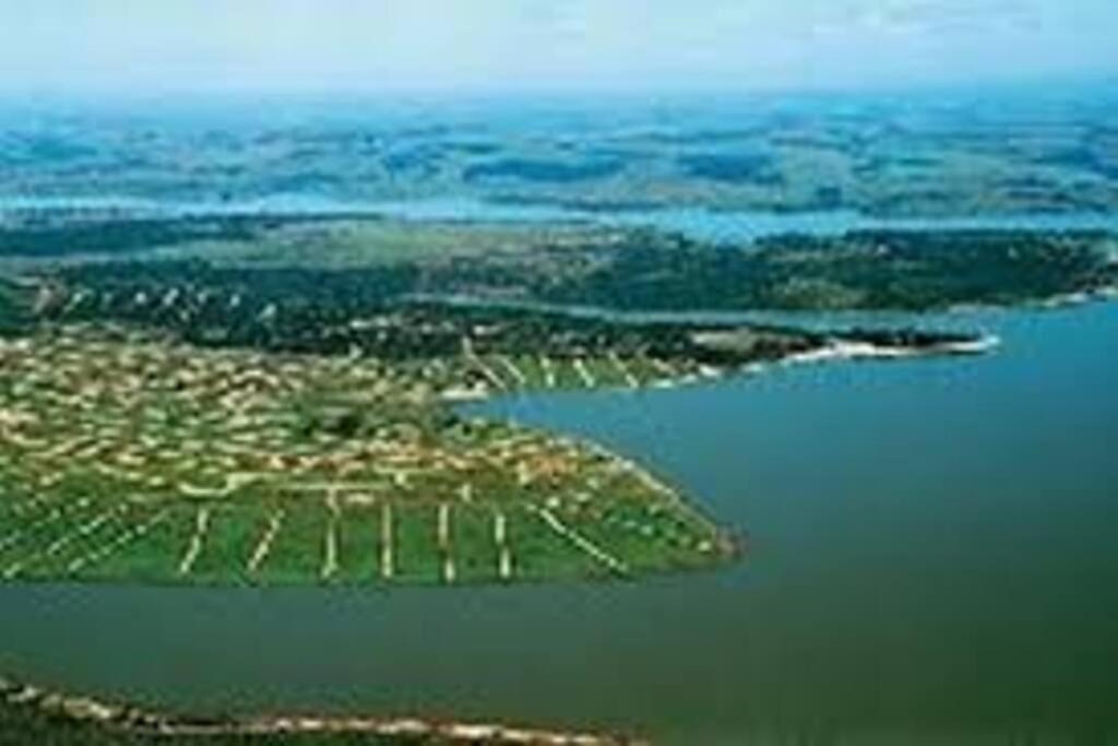 Casa de Campo RSC XIII - Represa Jurumirim - SP