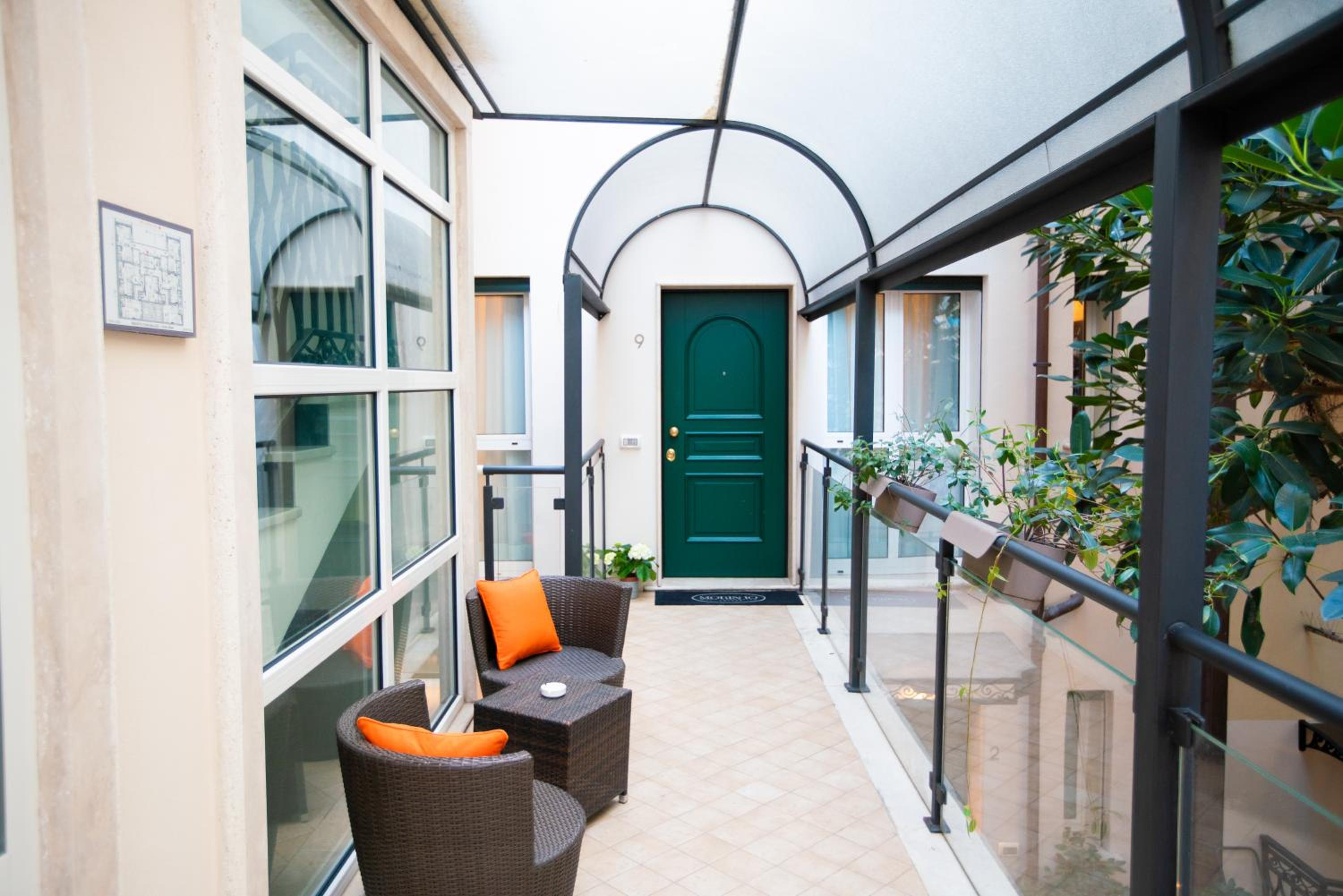 Morin 10 Rome Exclusive Suites