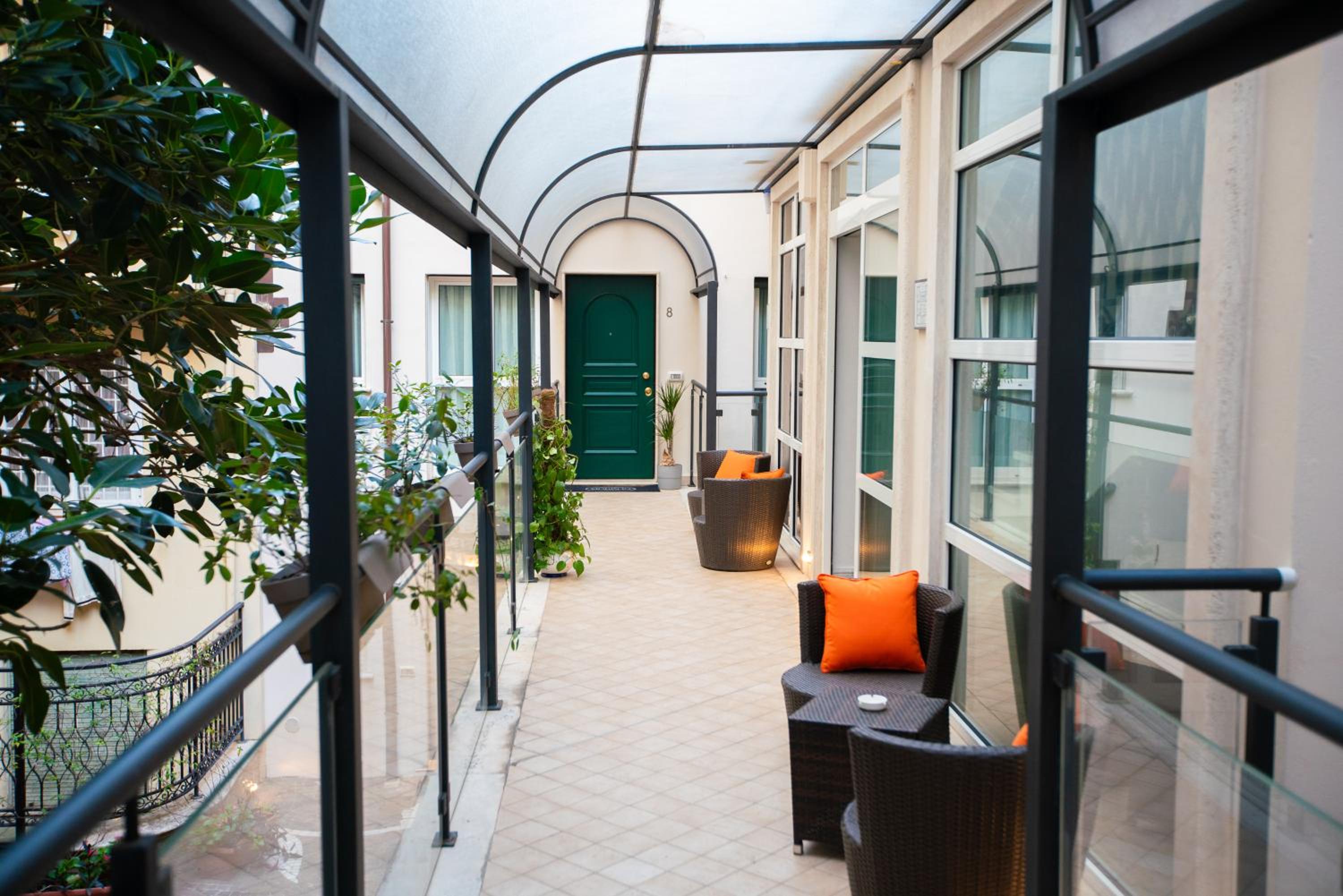 Morin 10 Rome Exclusive Suites
