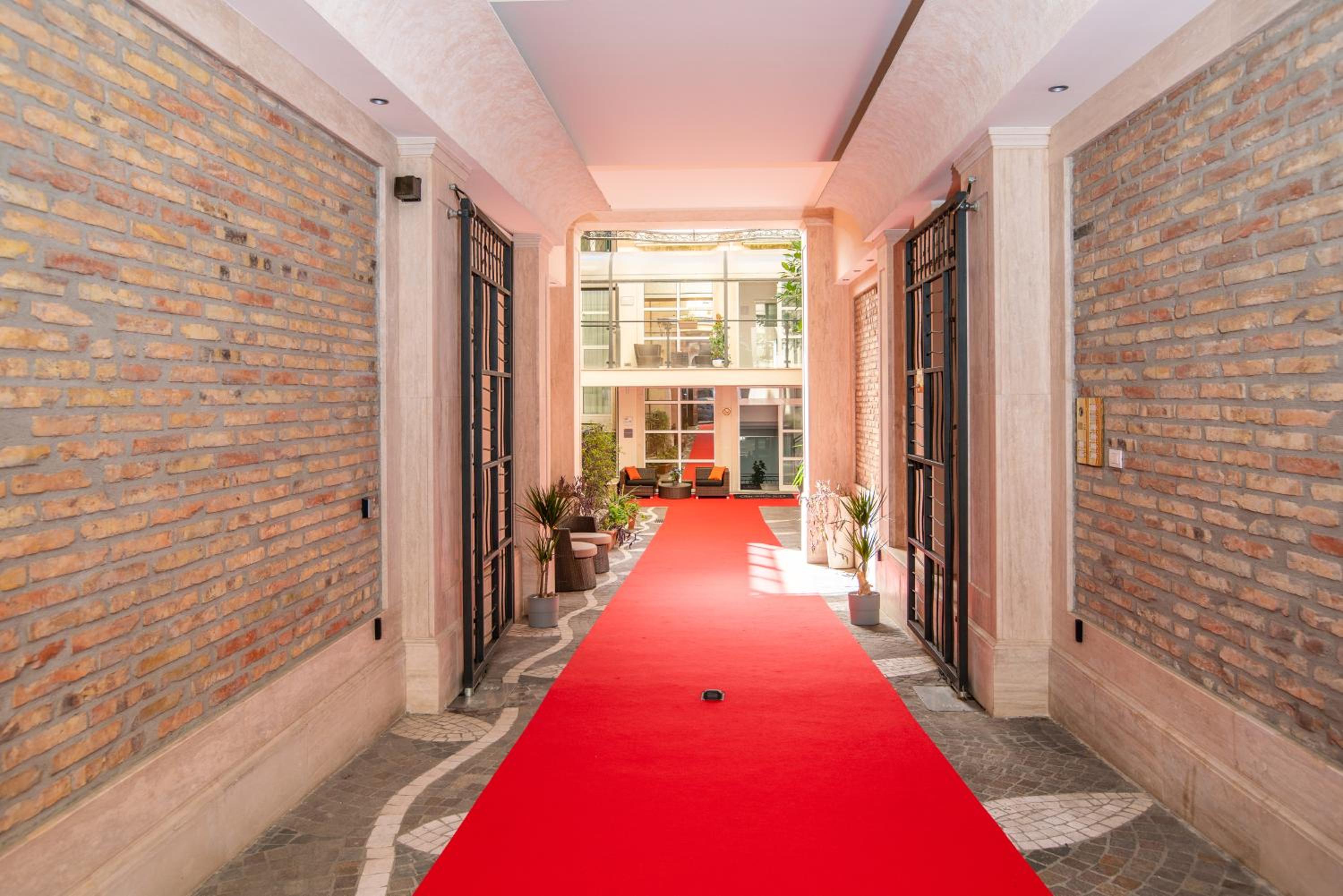 Morin 10 Rome Exclusive Suites