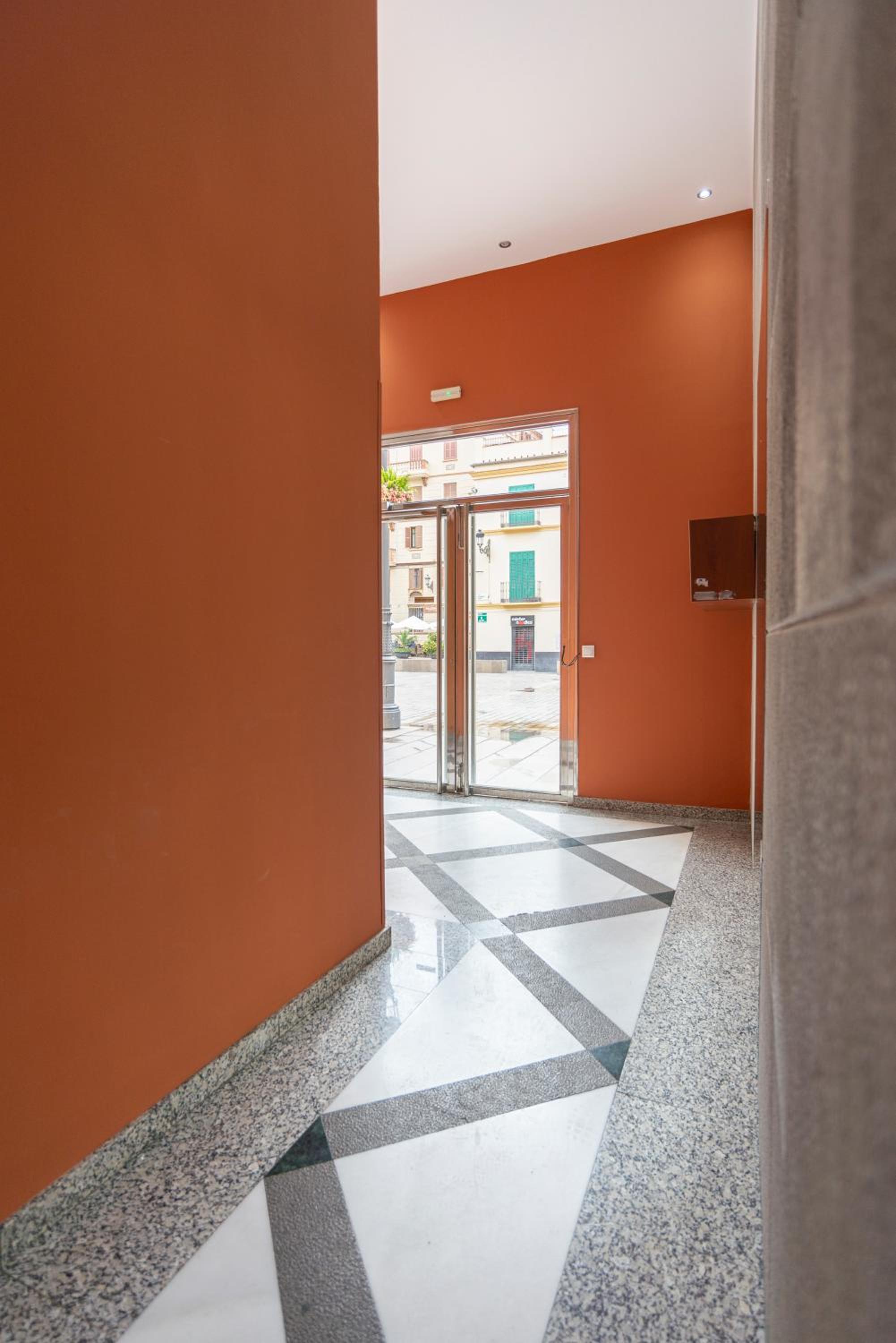 Teatro Plaza Apartments