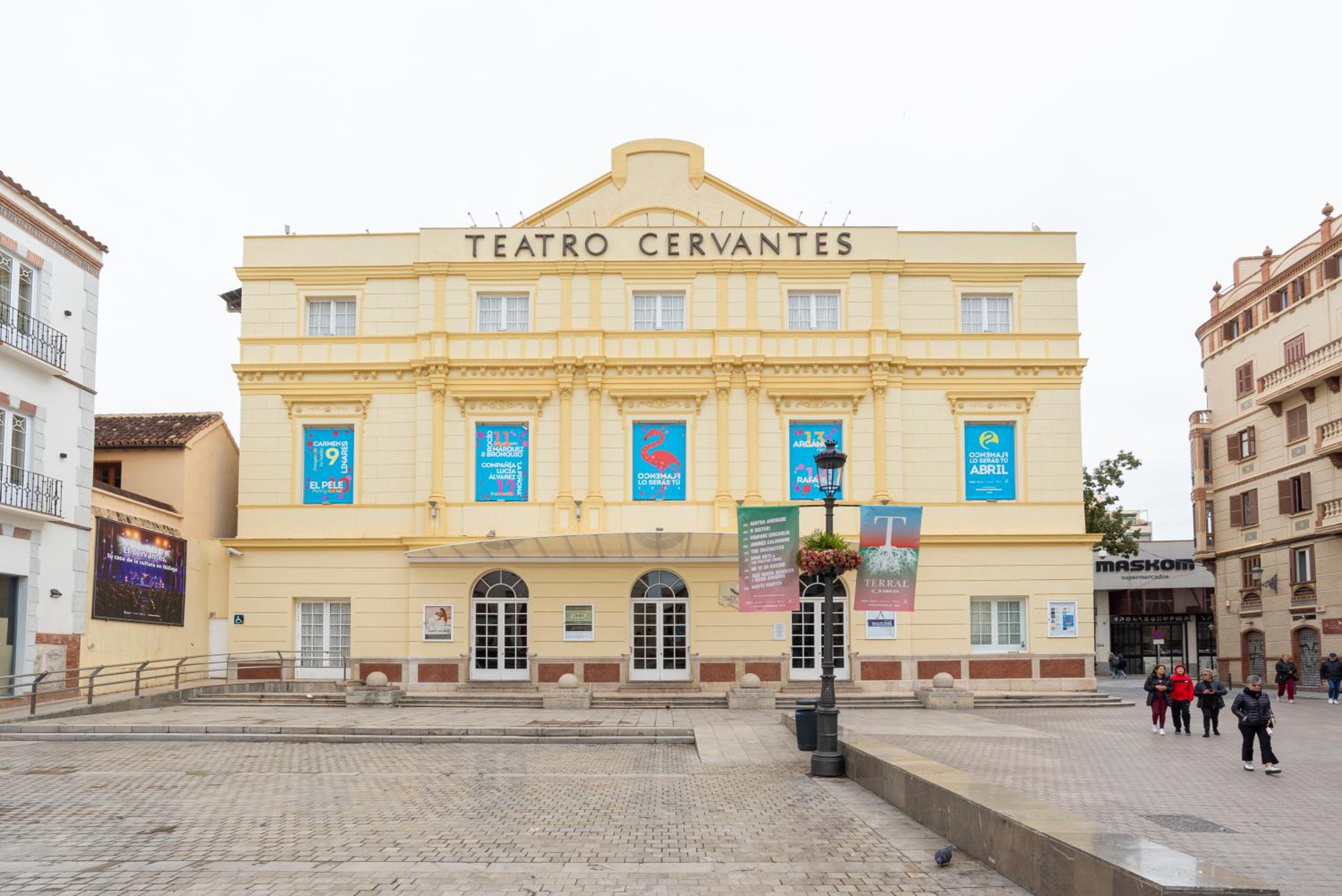 Teatro Plaza Apartments