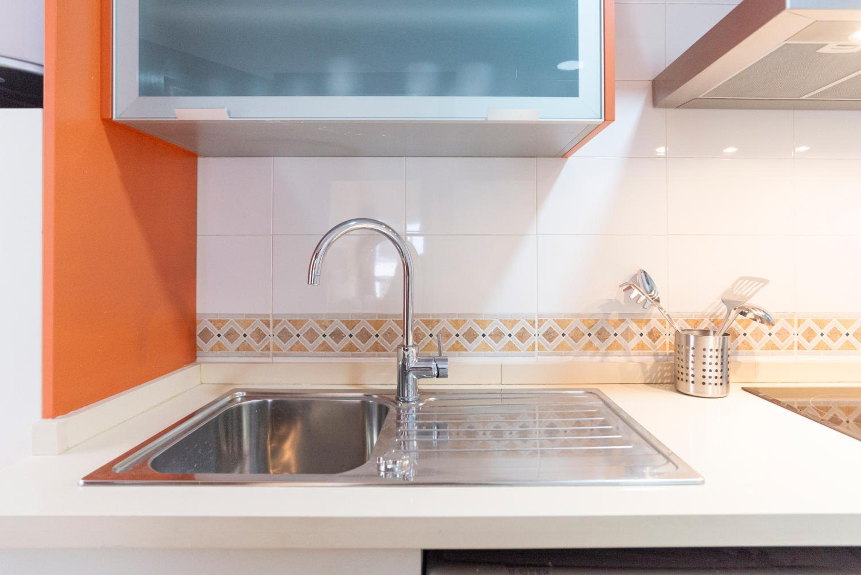 Teatro Plaza Apartments
