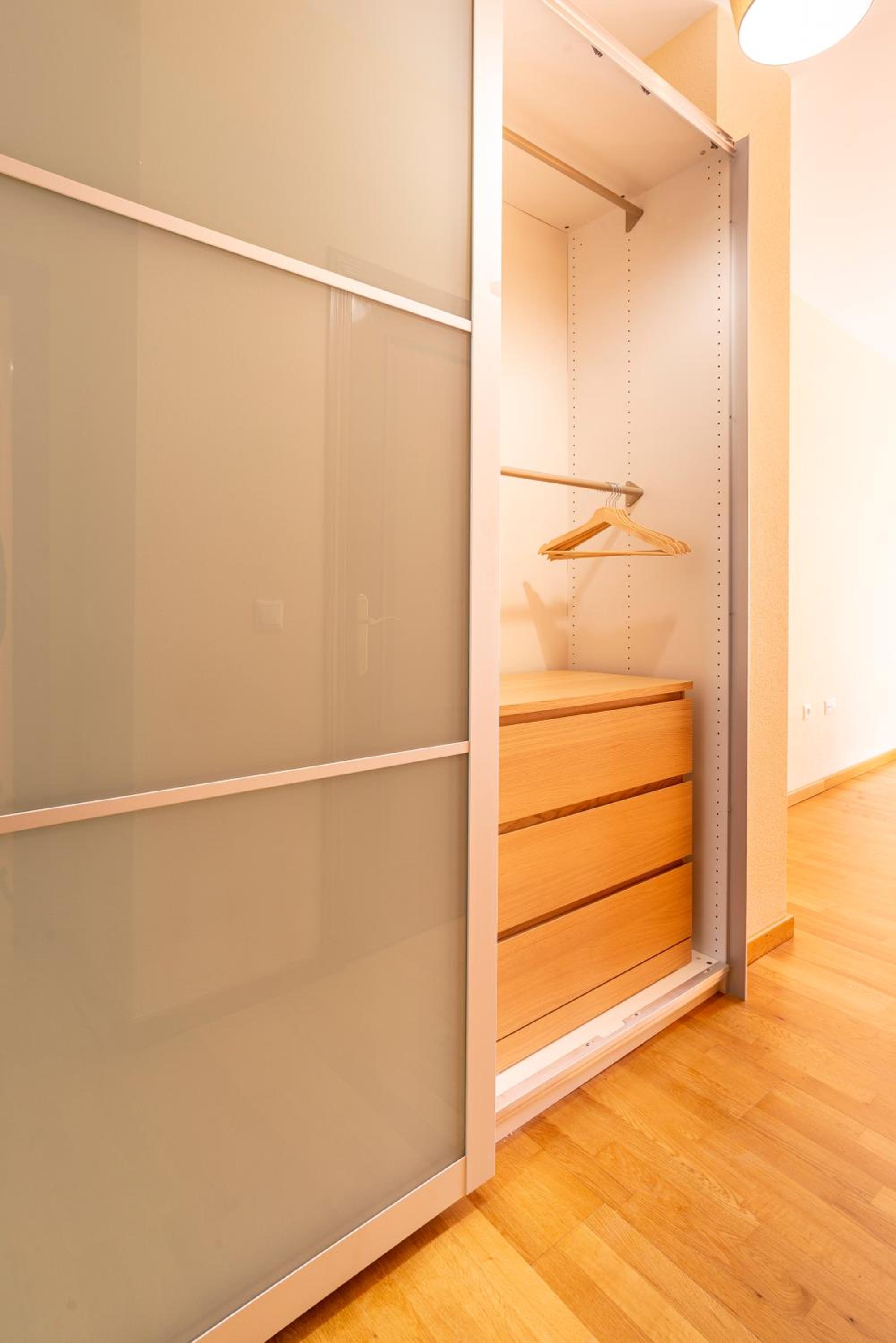 Teatro Plaza Apartments