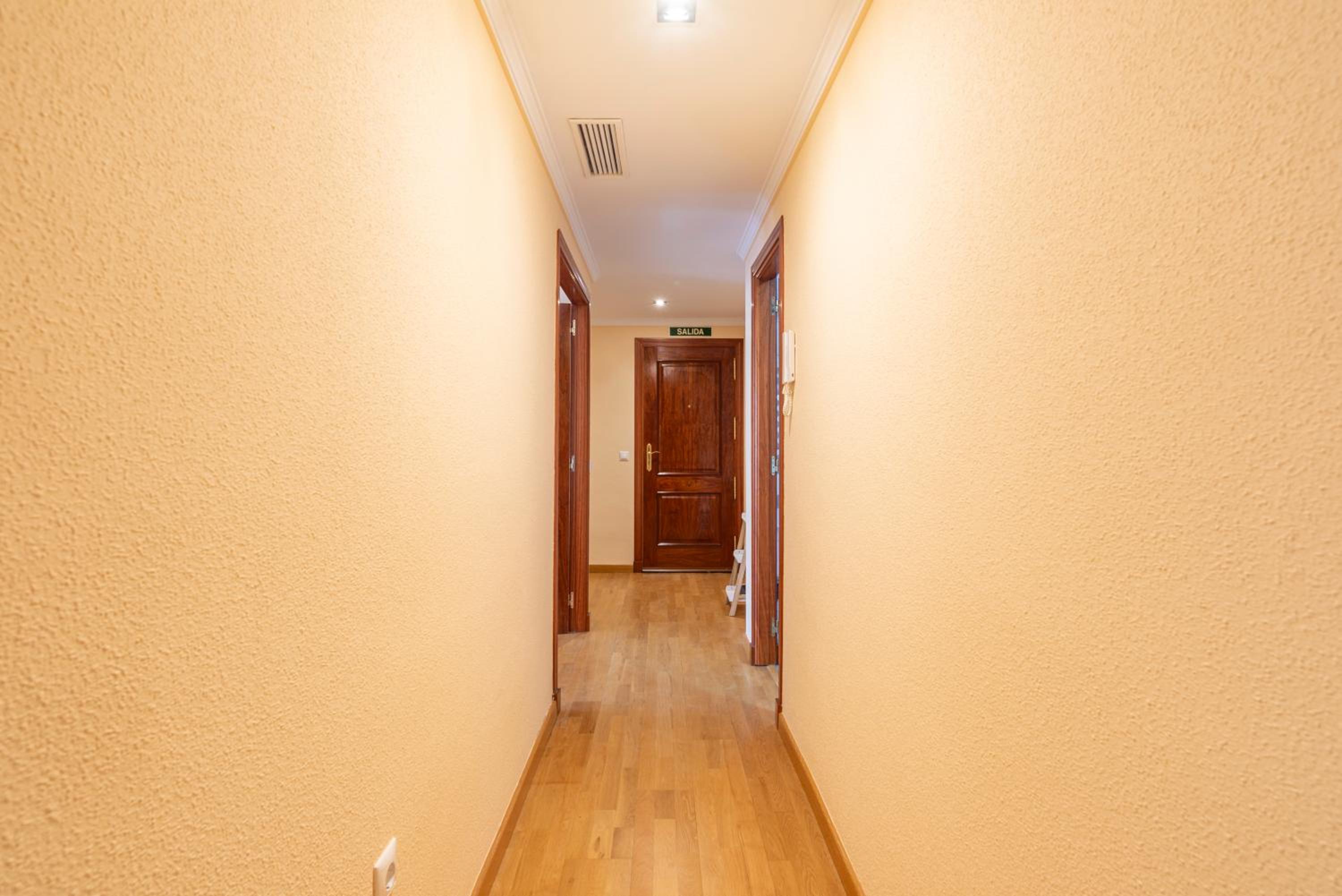 Teatro Plaza Apartments
