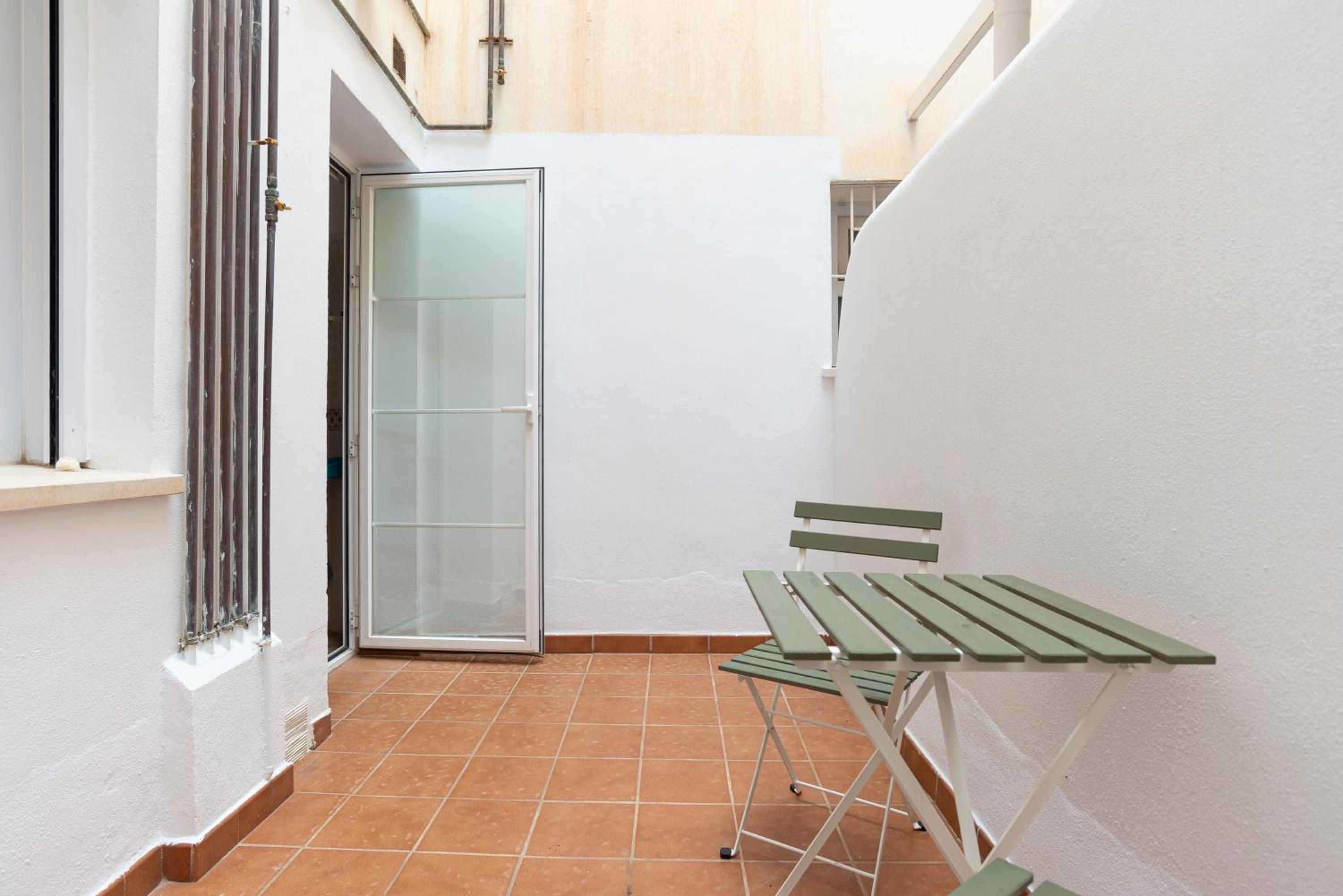 Teatro Plaza Apartments