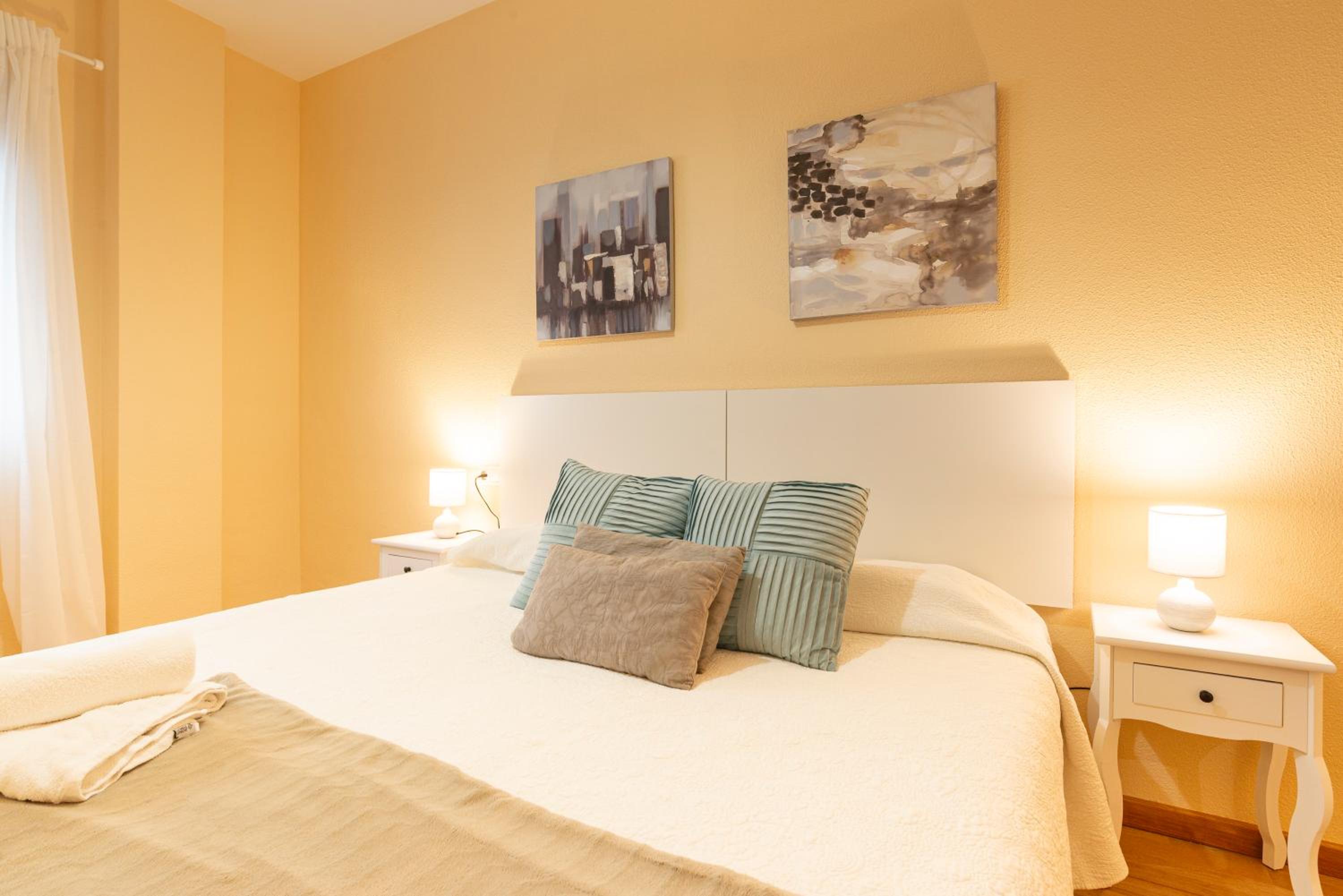 Teatro Plaza Apartments