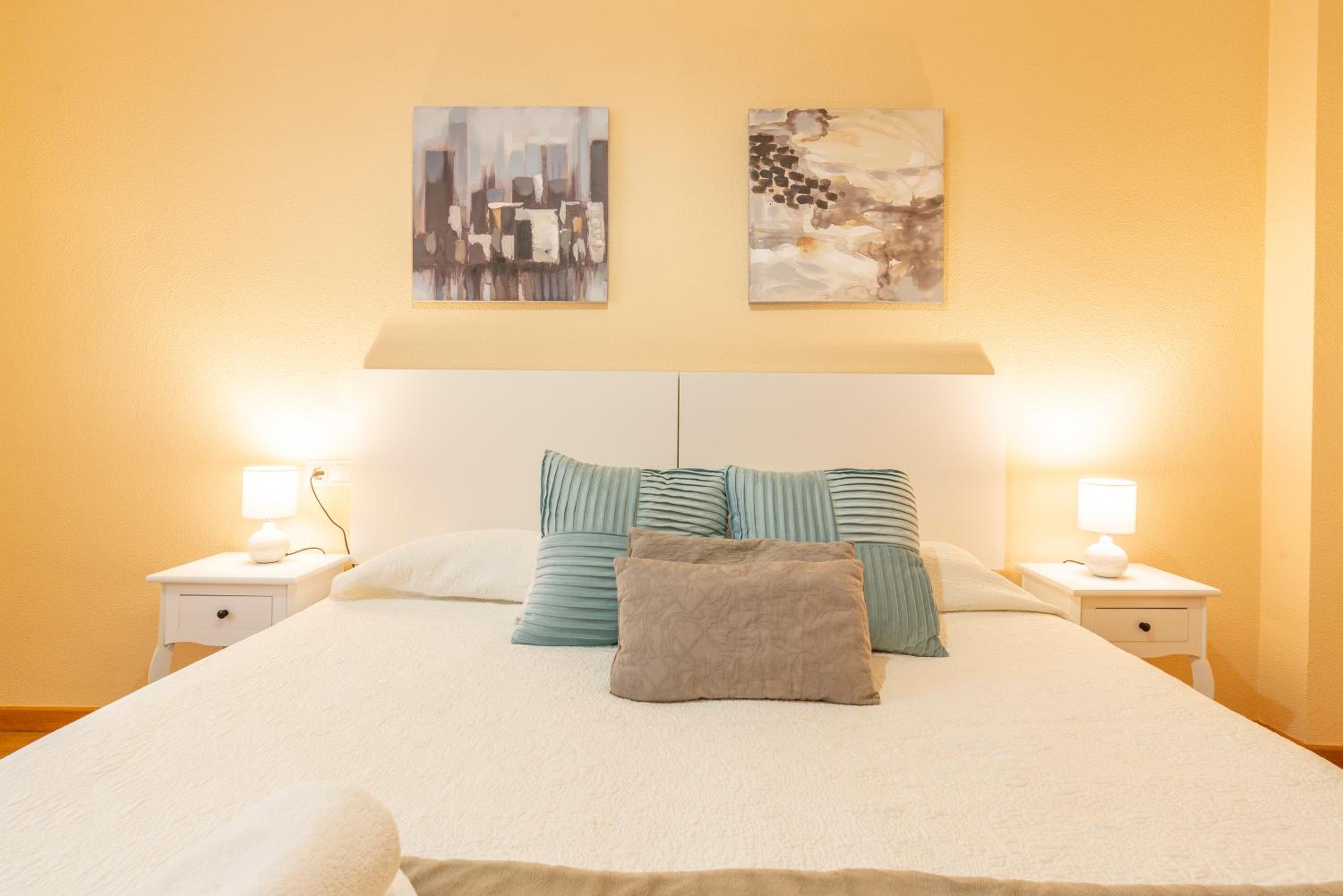 Teatro Plaza Apartments
