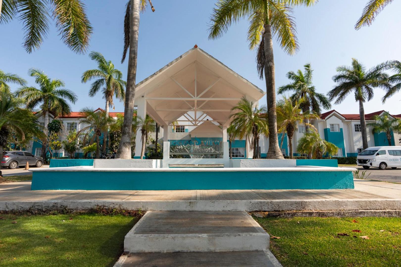 Campeche Vacations - Hotel Ocean View - Property Image 1