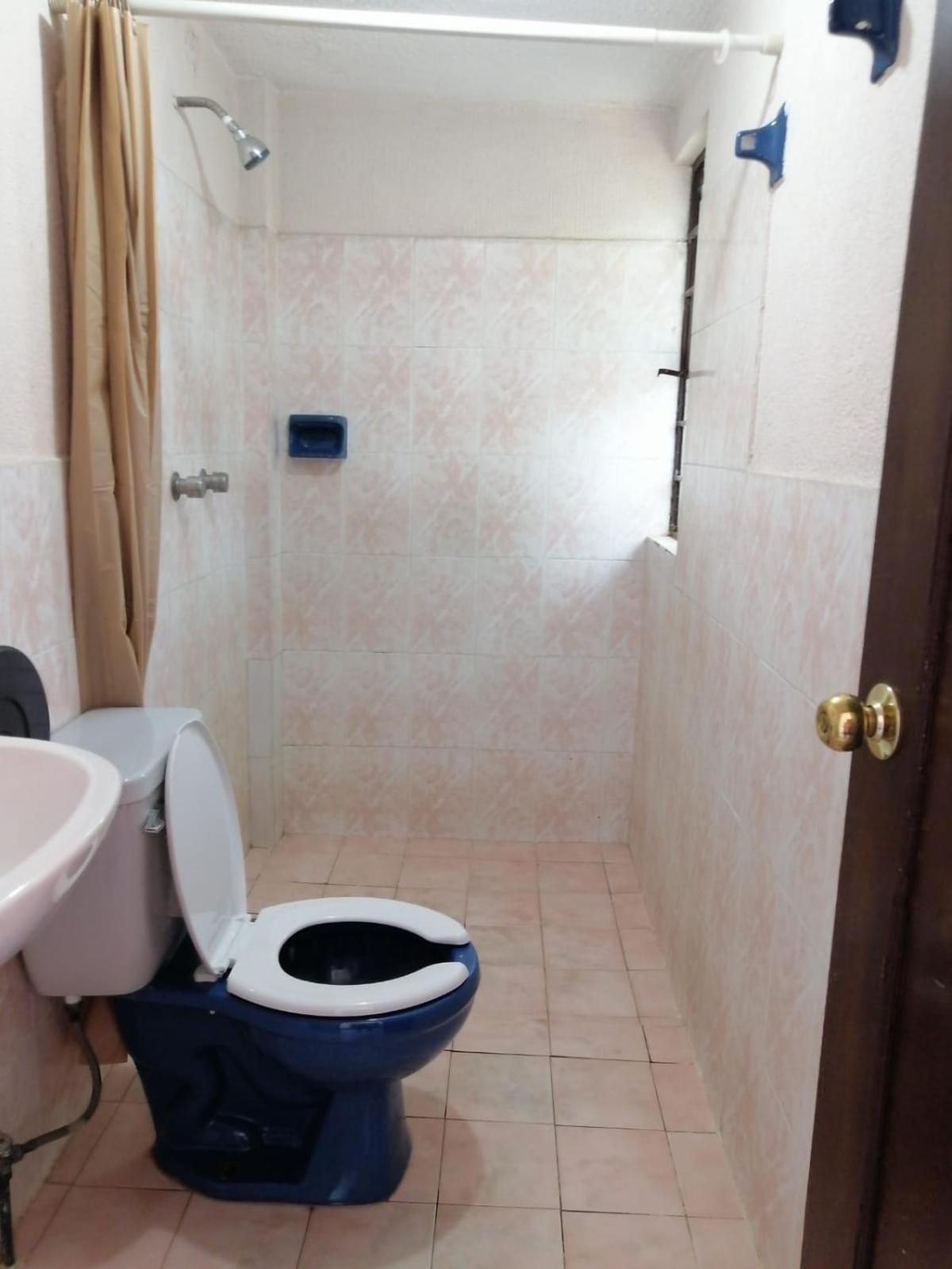 Departamentos L o l a