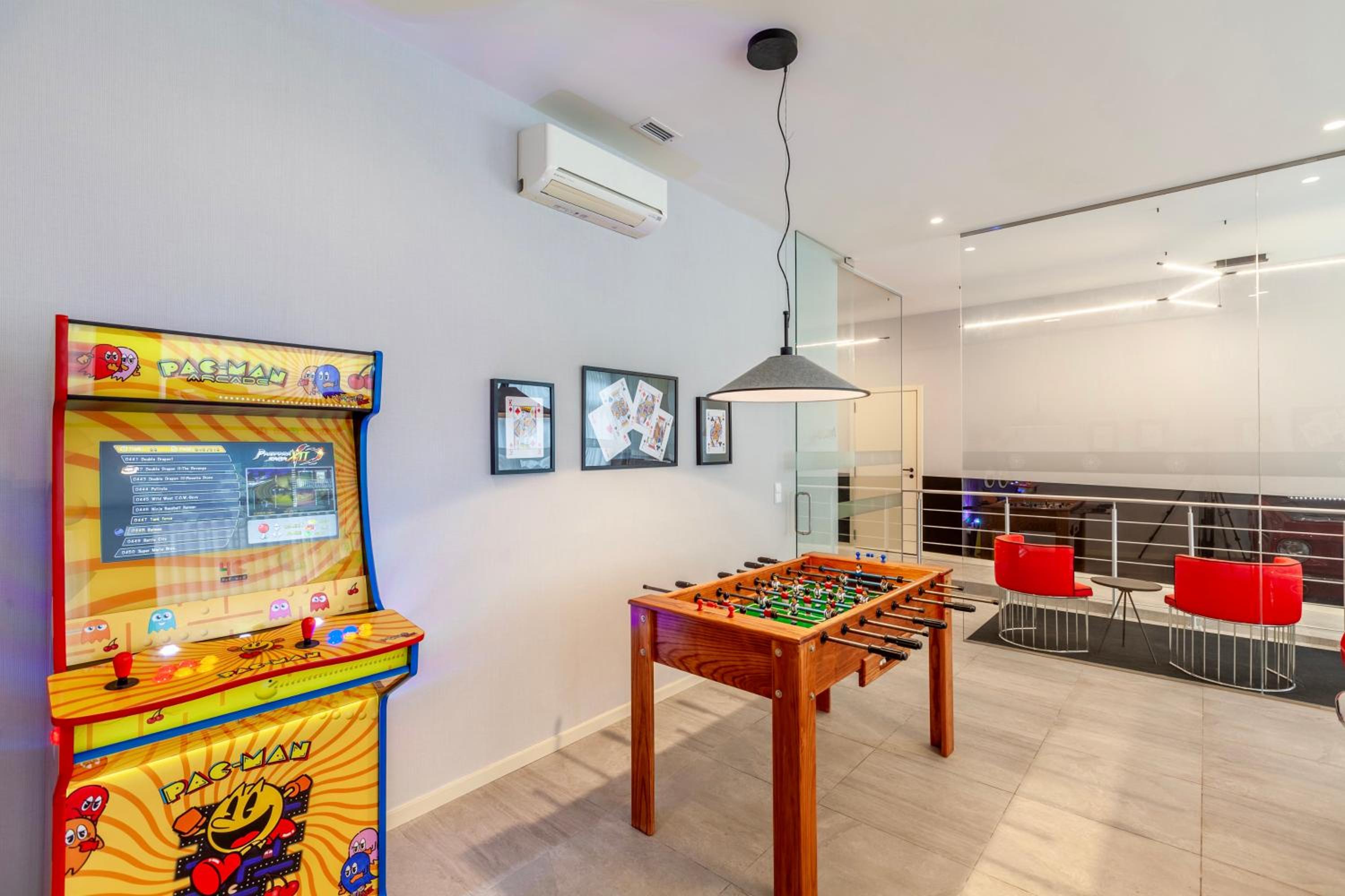 Savvy Signature Apartments